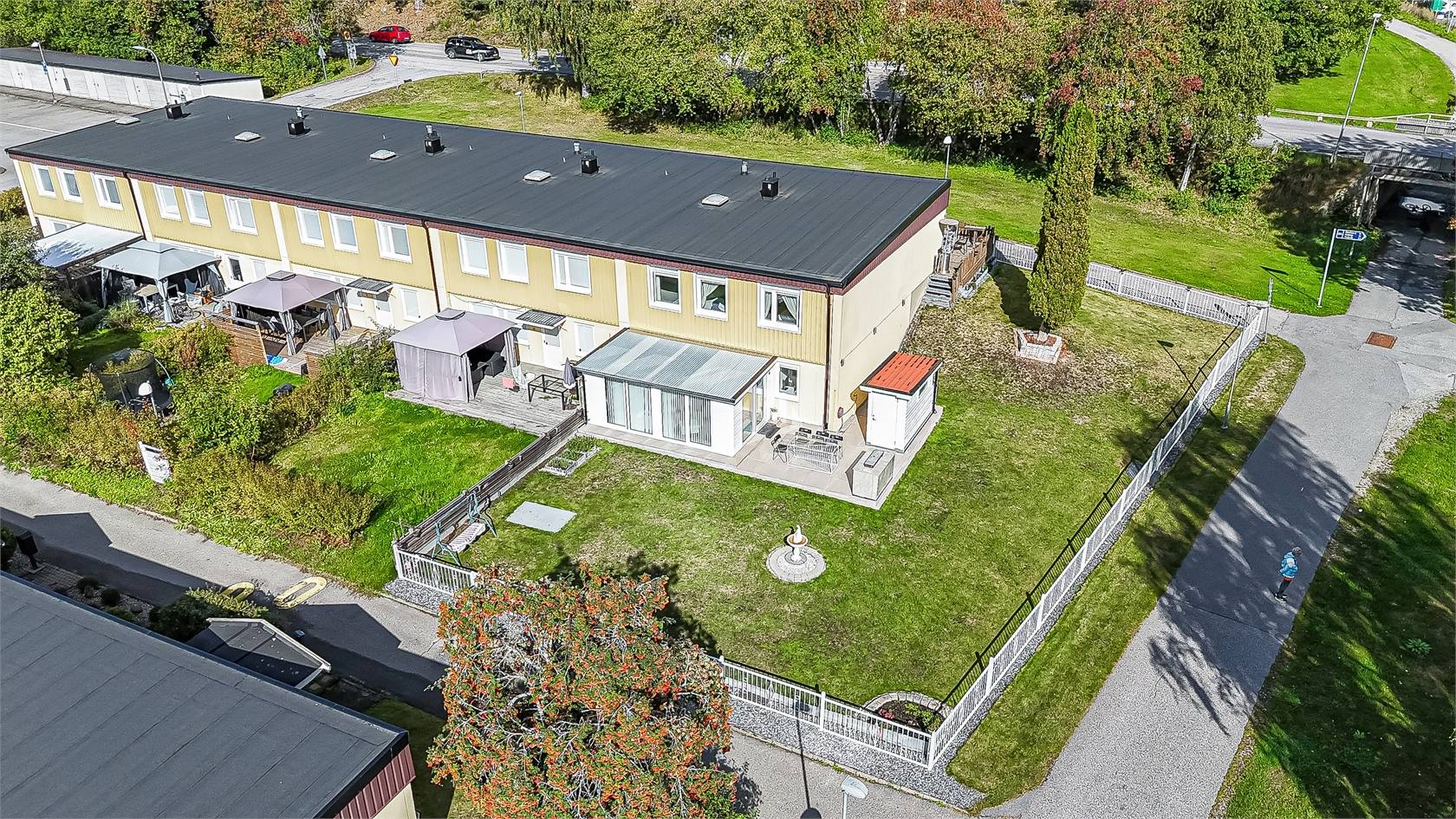 5 rum Radhus på Målarstigen 5 Salem Salems kommun - bild 37