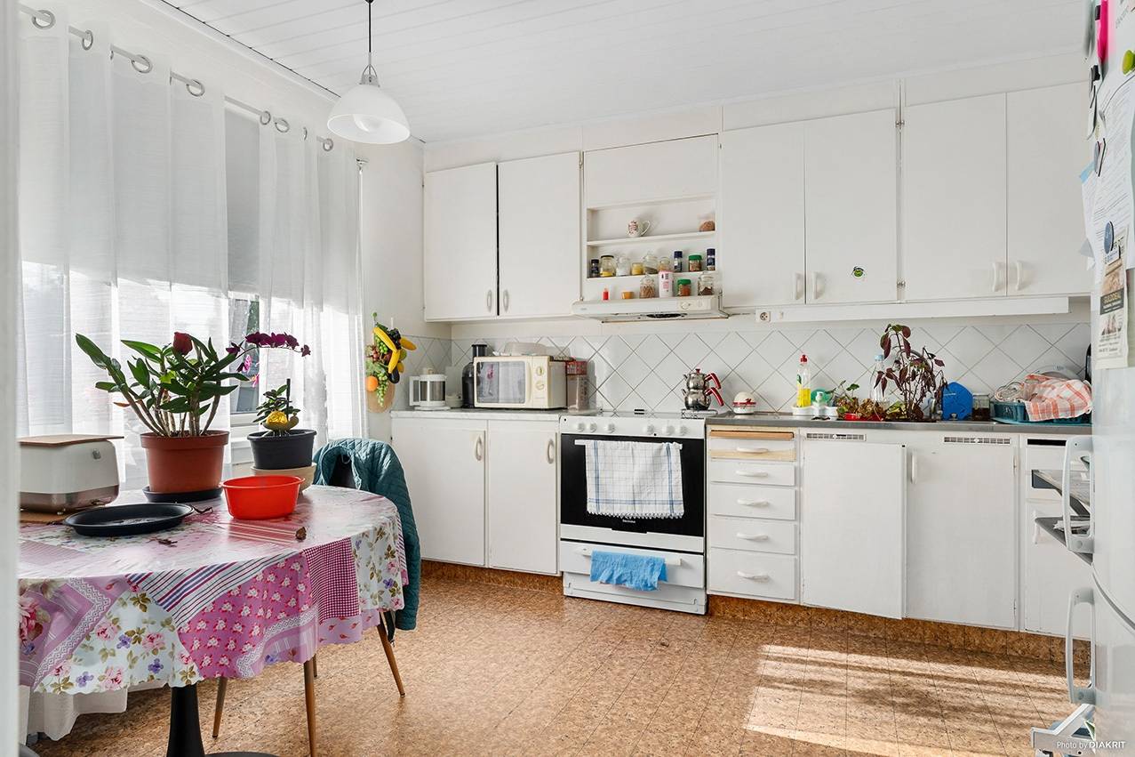10 rum övrig på Furuvägen 11D Ullared, Falkenbergs kommun - bild 2
