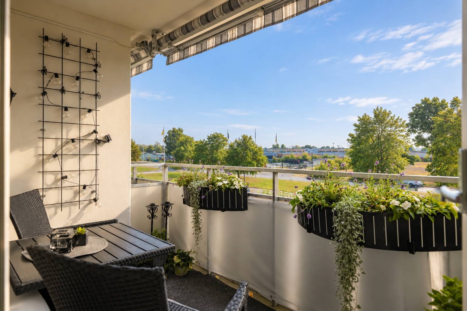 3 rum lägenhet på Idrottsgatan 5 Centrum, Tidaholms kommun - bild 3