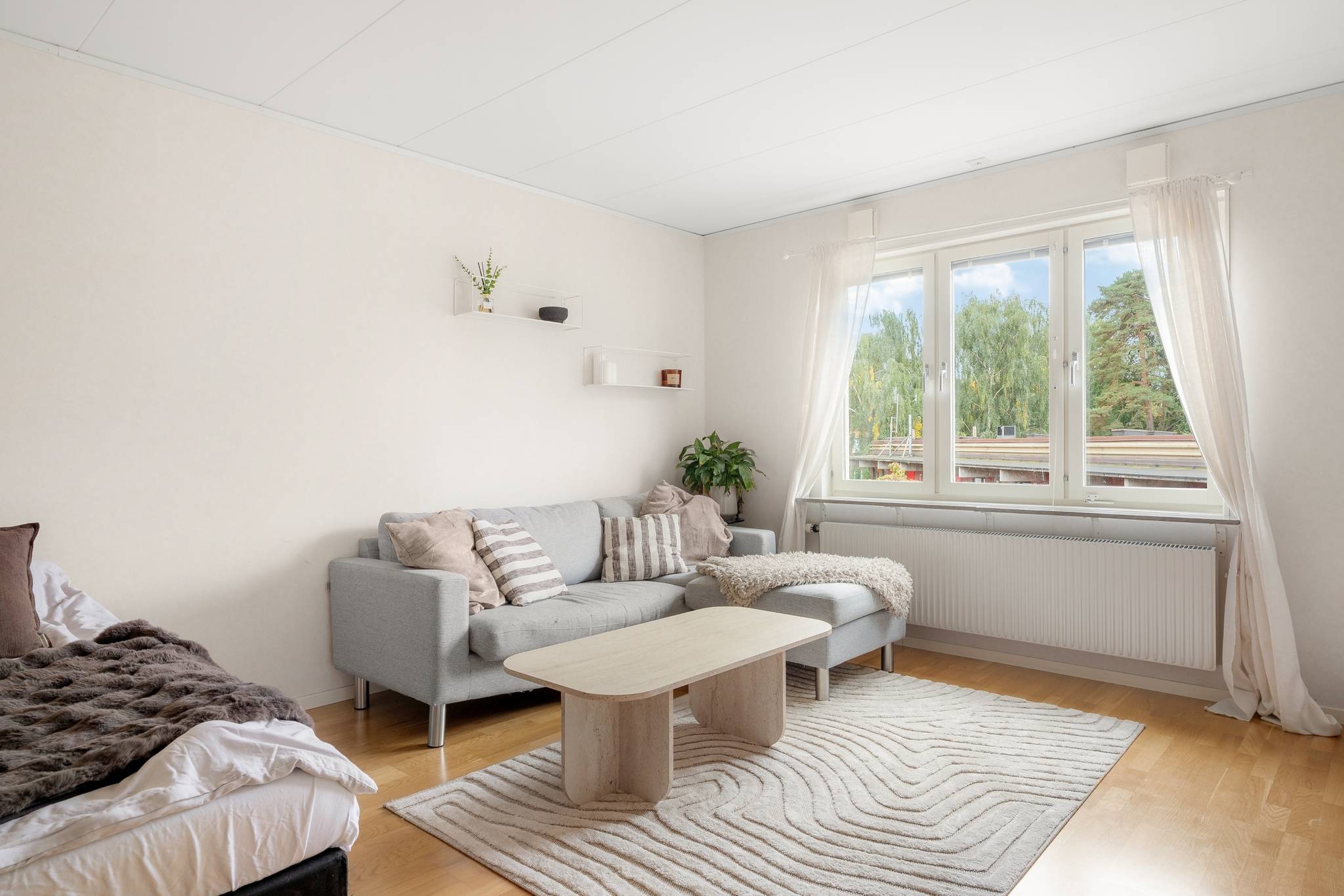 1 rum Lägenhet på Fogdevreten 8 Karolinska Solna kommun - bild 2