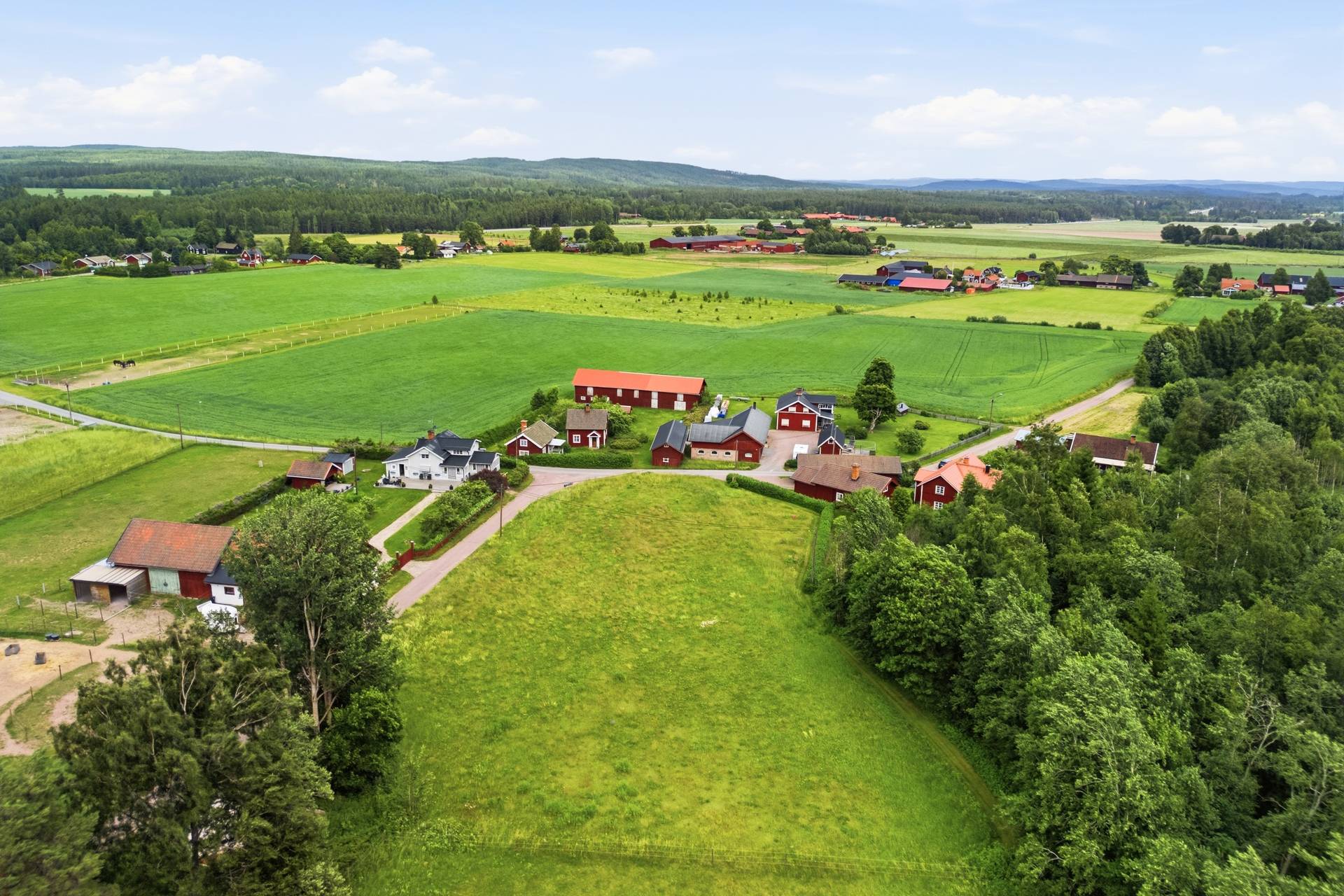 Gård med jordbruk på Mårsgården Säters kommun - bild 30