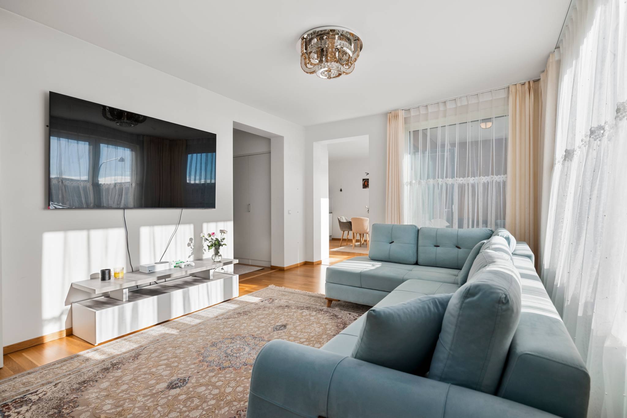 2 rum lägenhet på Fänriksvägen 11 Barkarby, Järfälla kommun - bild 2