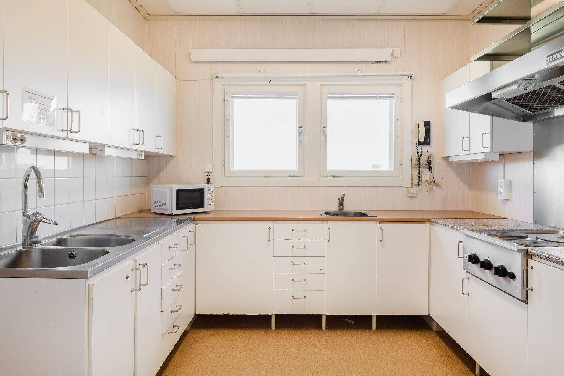 Övrig på Svensrovägen 7 Tun Lidköpings kommun - bild 9