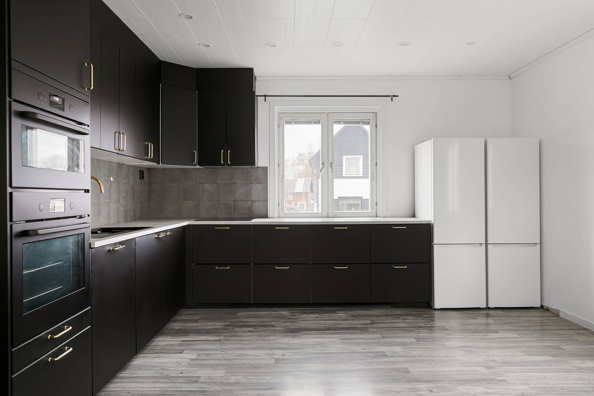 4 rum Villa på Storgatan 10 Medora, Skutskär Älvkarleby kommun - bild 2