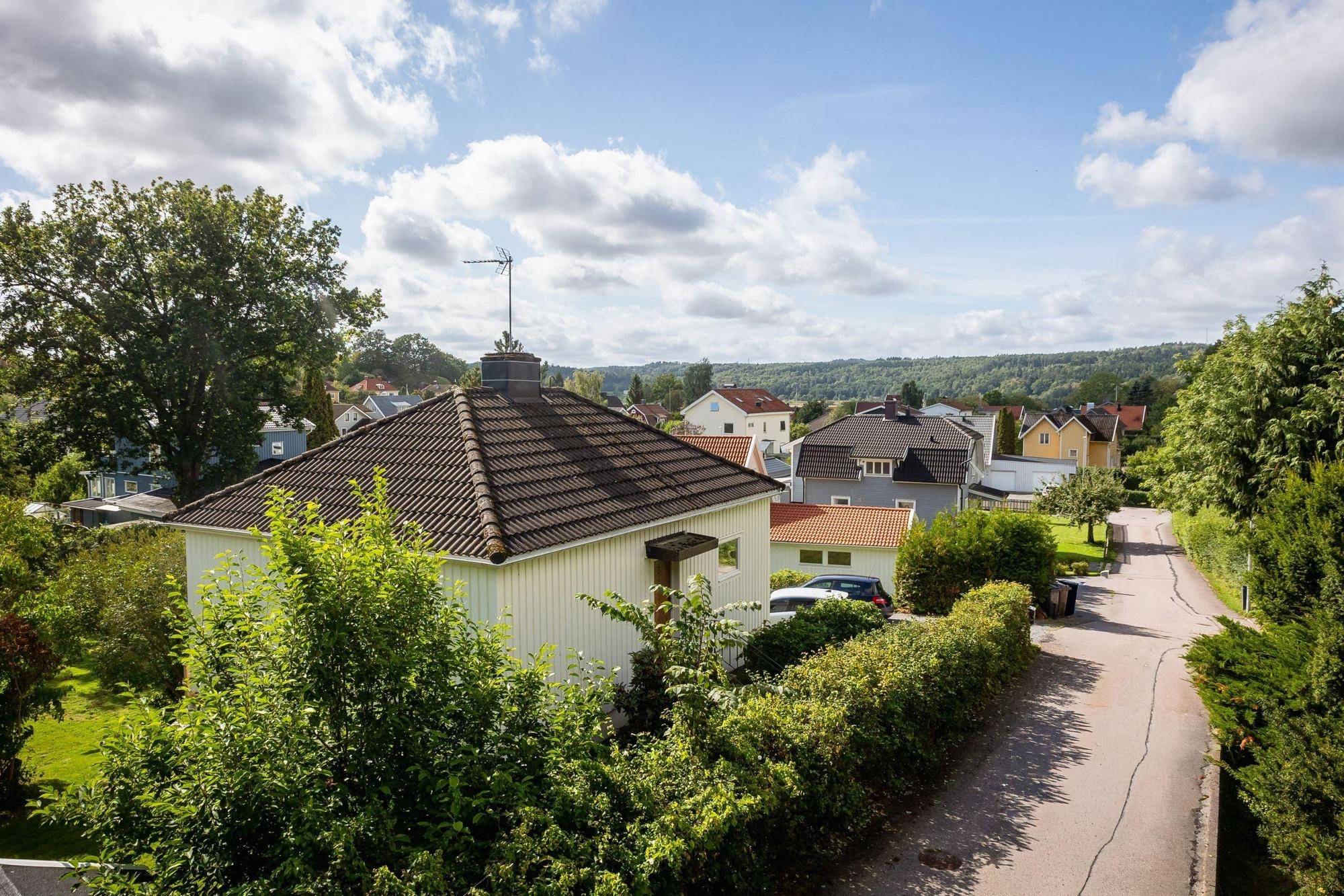 Surte, Ale kommun