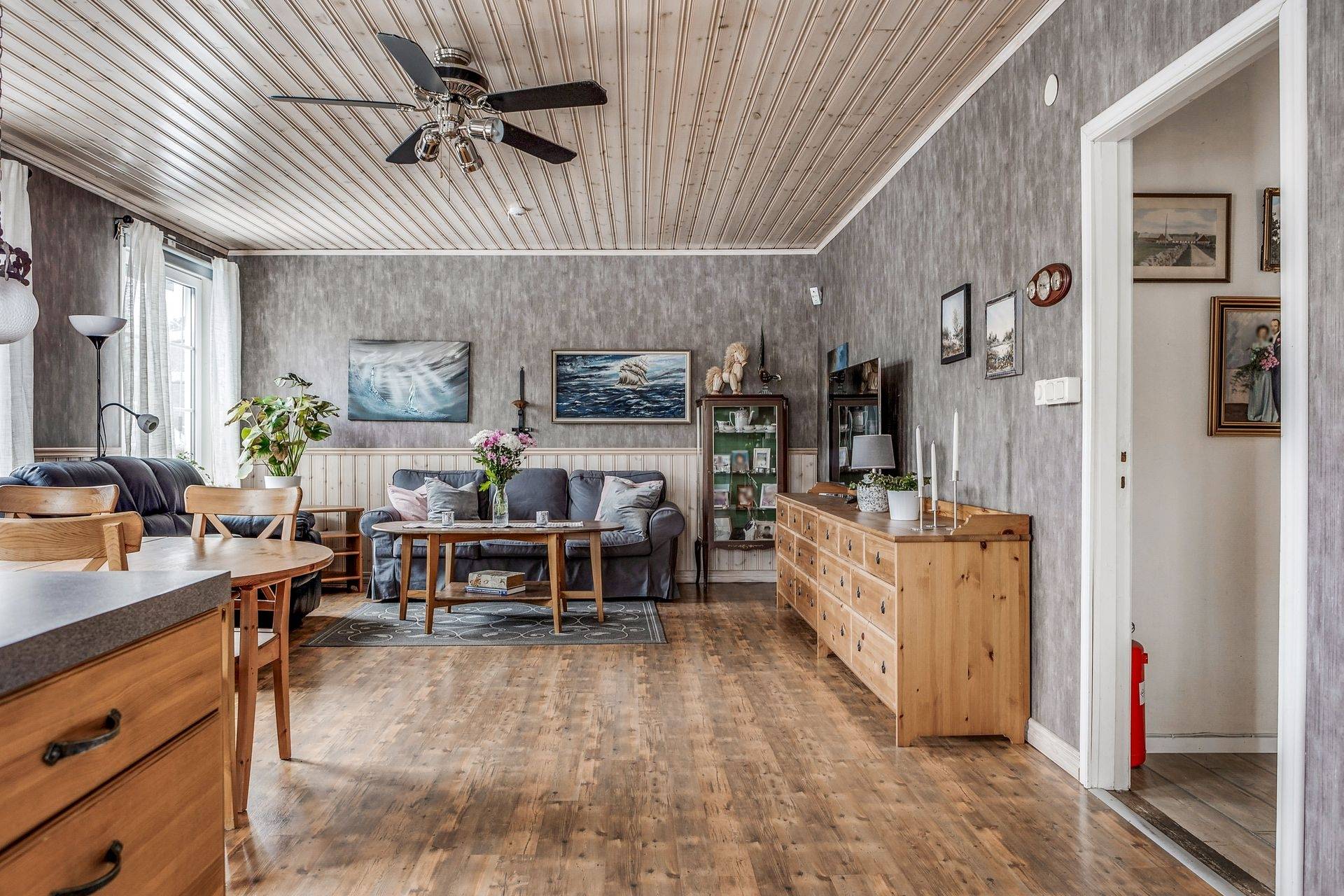 6 rum Villa på Åsvägen 2 Uttran Botkyrka kommun - bild 9