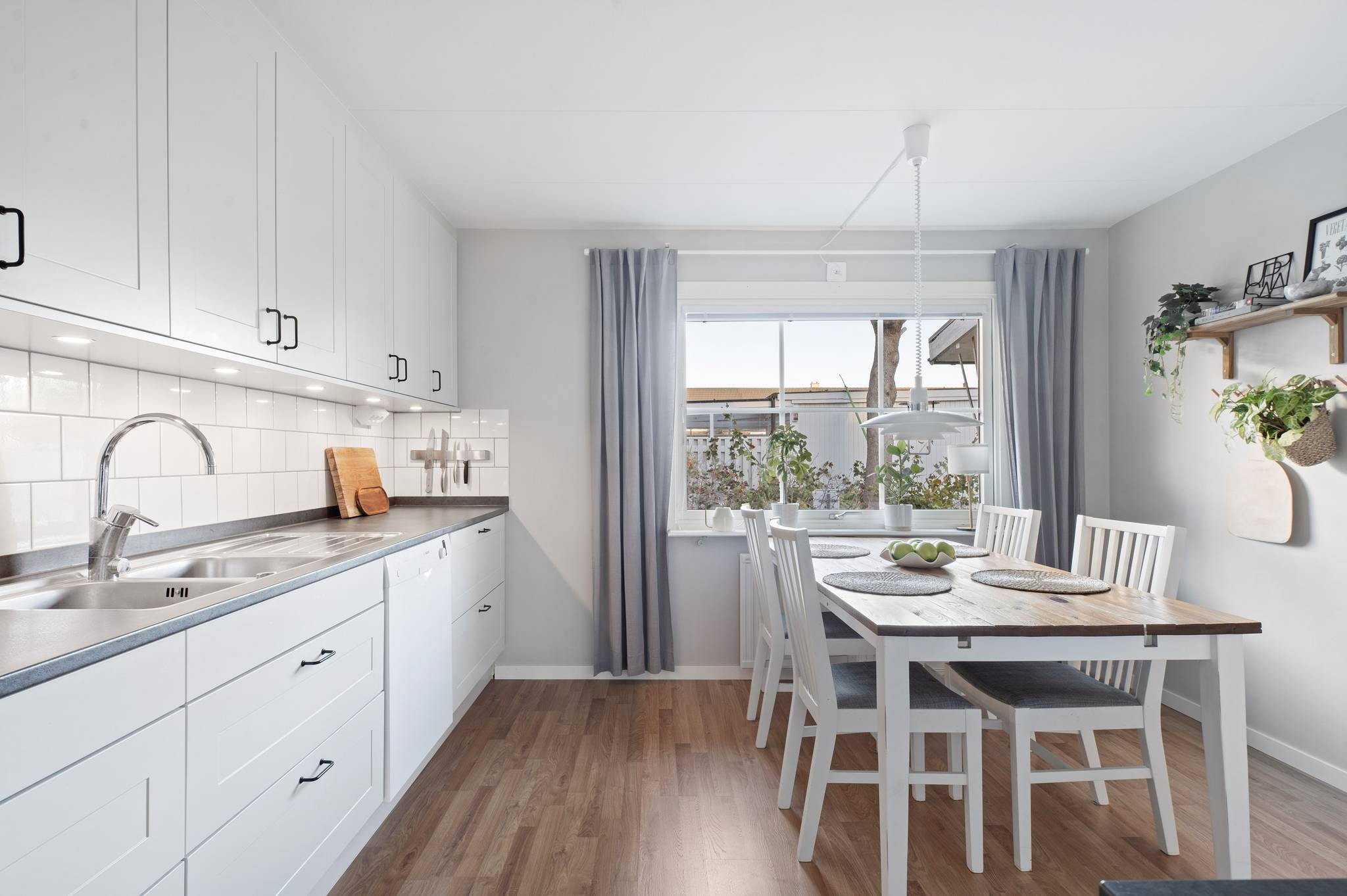 5 rum Radhus på Nyodlarvägen 47 Bälinge Uppsala kommun - bild 12