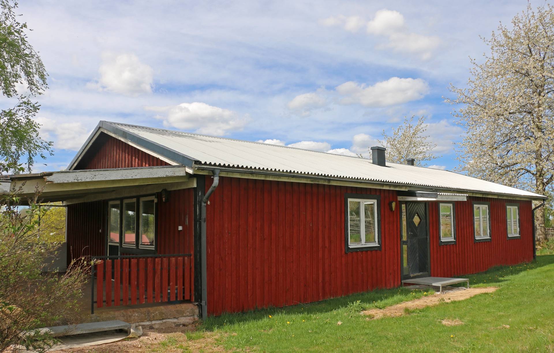 Gård med skogsbruk på Fiefall Vimmerby kommun - bild 7