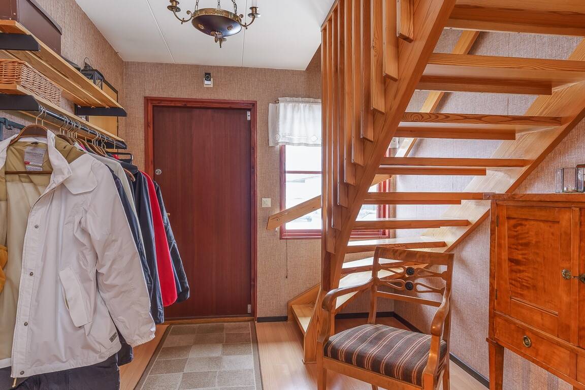 7 rum Villa på Flundregatan 27 Skogshaga Västerviks kommun - bild 5