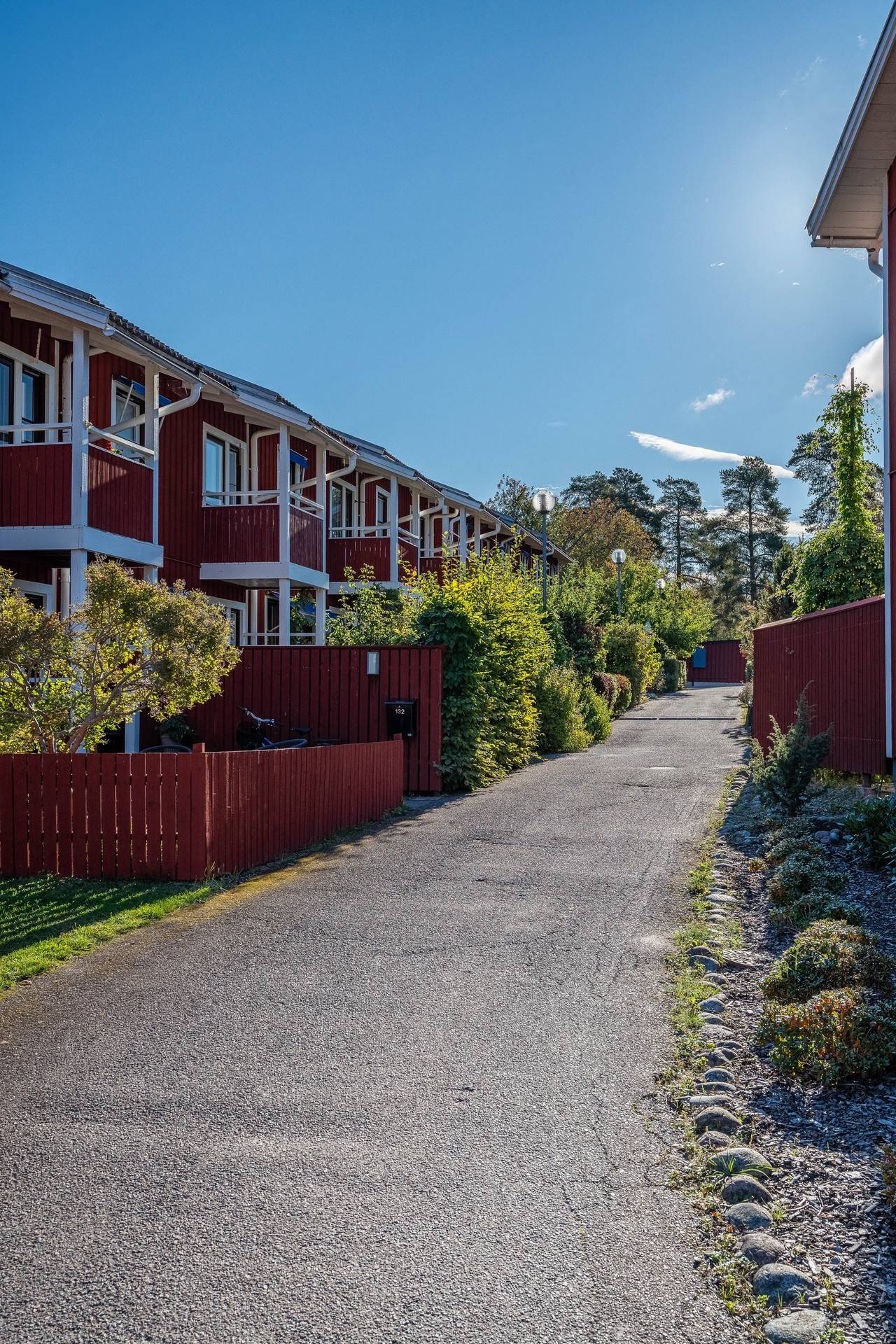 6 rum Radhus på Flogstavägen 102 Norra Skogen Uppsala kommun - bild 53