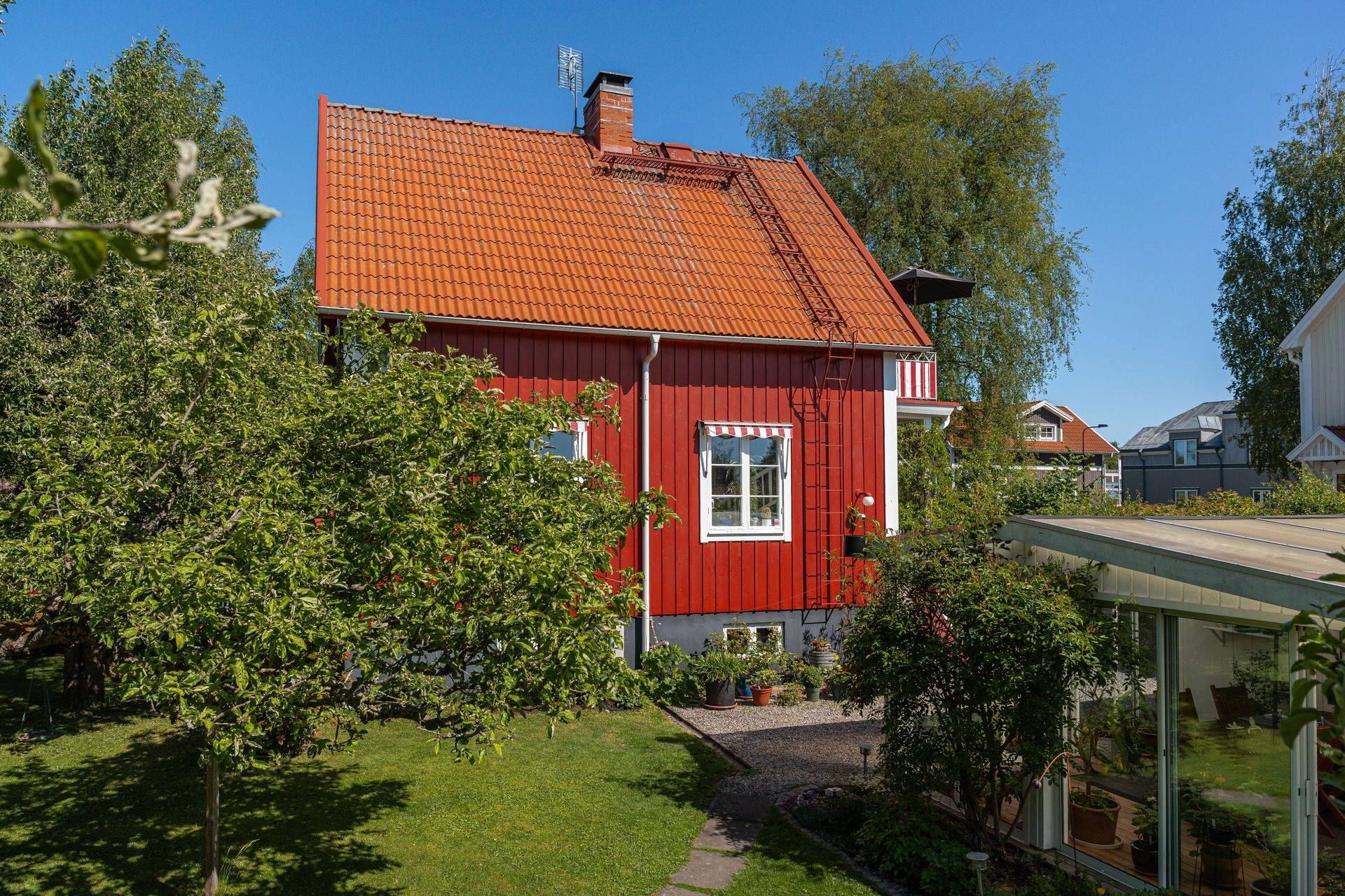 4 rum Villa på Björkallén 11 Rostastrand Örebro kommun - bild 39