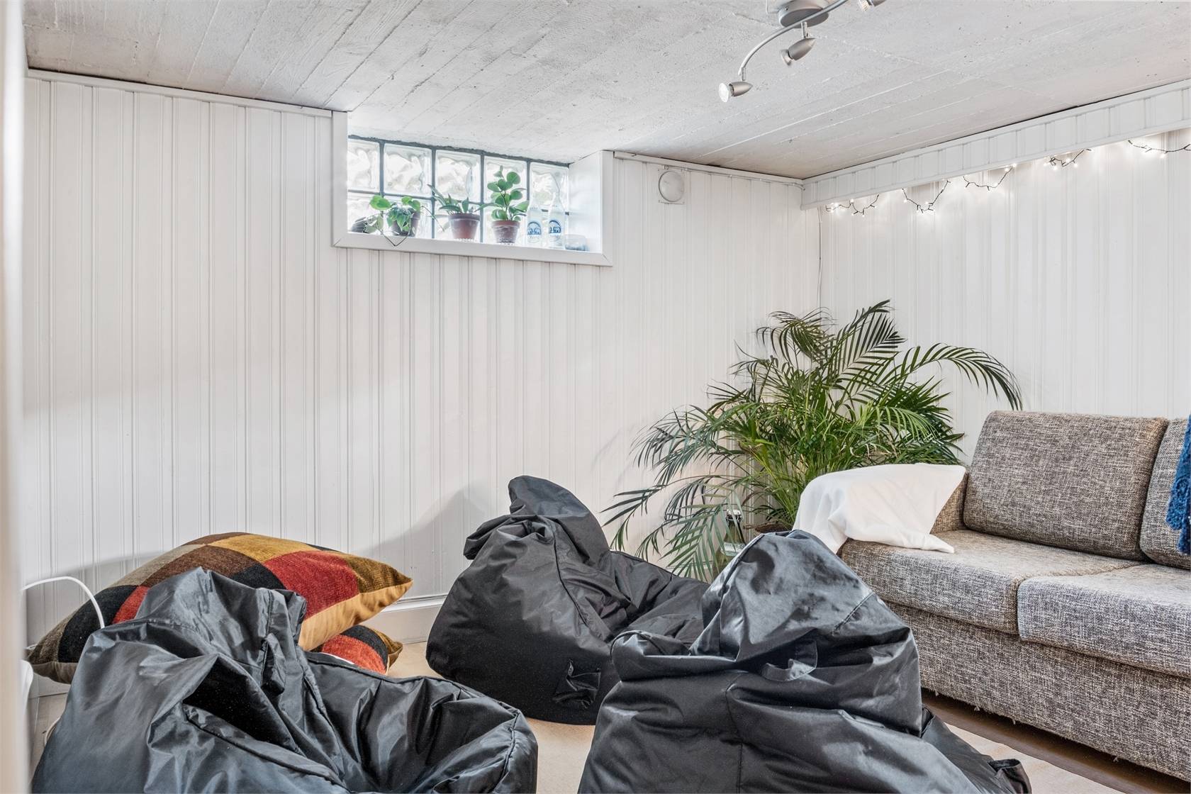 5 rum Radhus på Lindgatan 16 Vara Vara kommun - bild 33