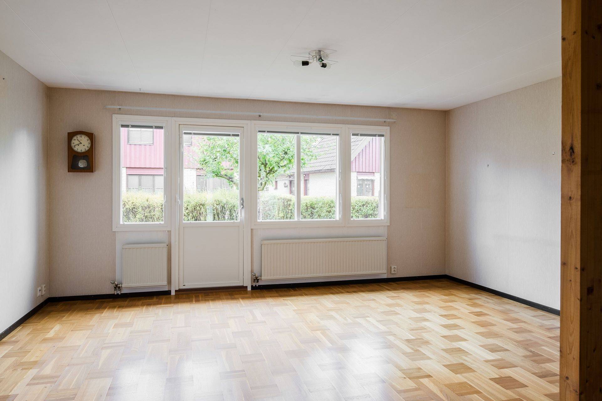 5 rum Radhus på Magdalenagatan 53 Margretelund Lidköpings kommun - bild 17