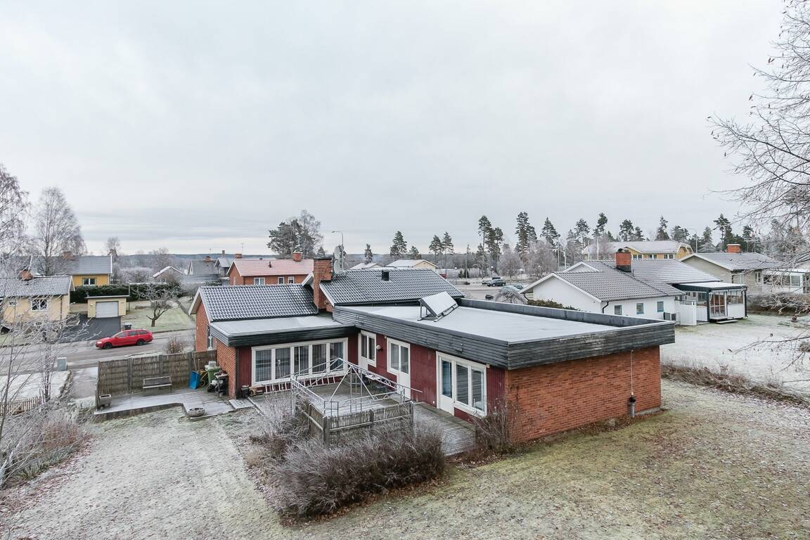 8 rum Villa på Västra Långgatan 5A Stålhagen (Hultsfred) Hultsfreds kommun - bild 4