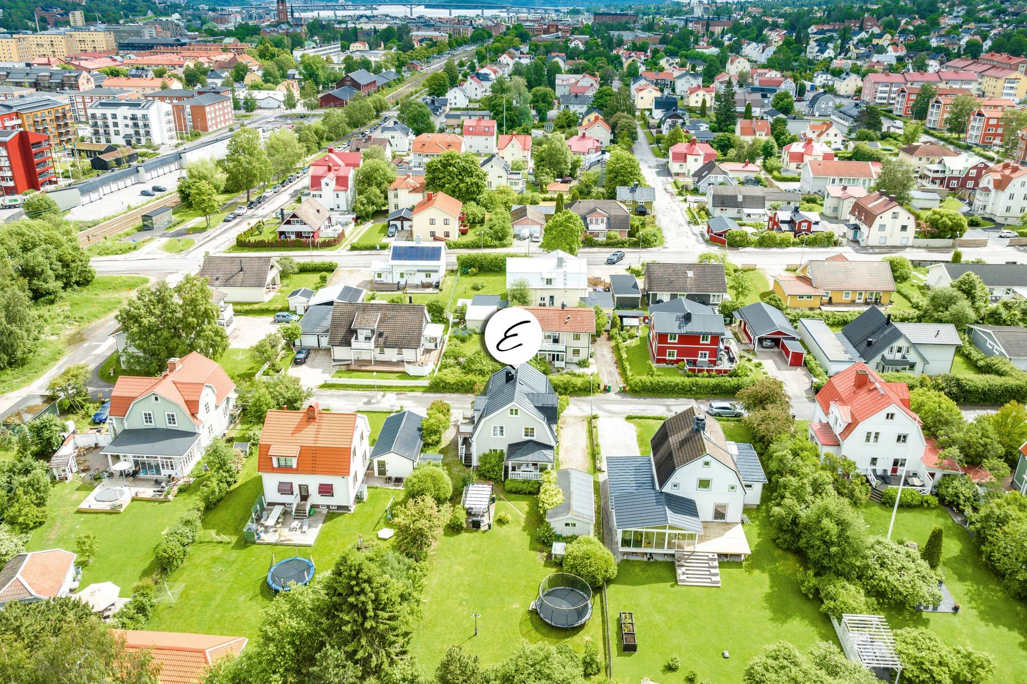 9 rum villa på Kvarngatan 6 Västermalm, Sundsvalls kommun - bild 1