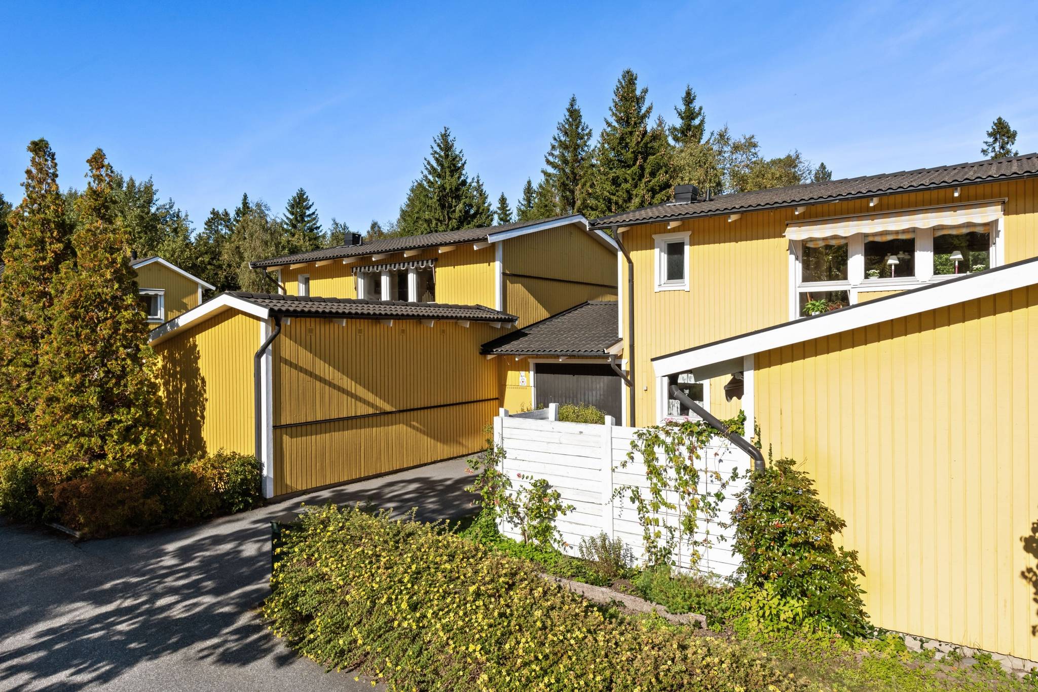 kedjehus på Gökärtsvägen 68 Täby, Täby kommun - bild 2