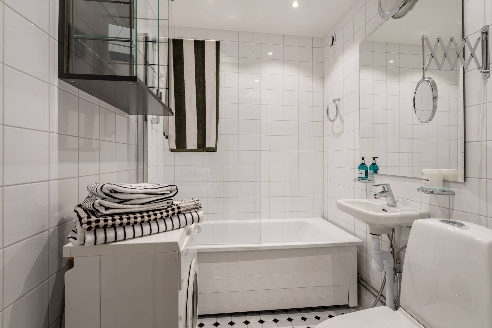 2 rum lägenhet på Artillerigatan 72B, BV Östermalm, Stockholms kommun - bild 4