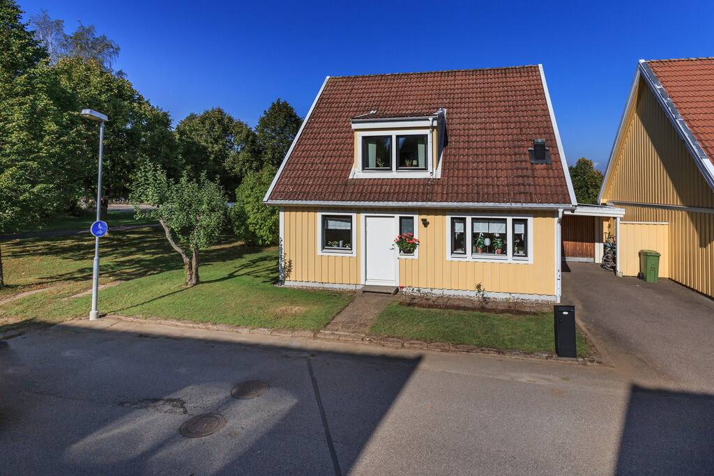 5 rum Villa på Myrsättersgatan 6 LJUNGSBRO Linköpings kommun - bild 3