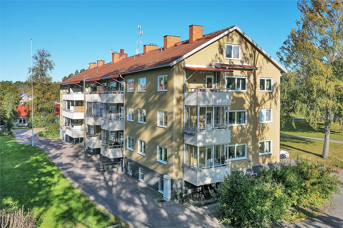 2 rum lägenhet på Skogsgatan 10 B Söder, Katrineholms kommun - bild 1