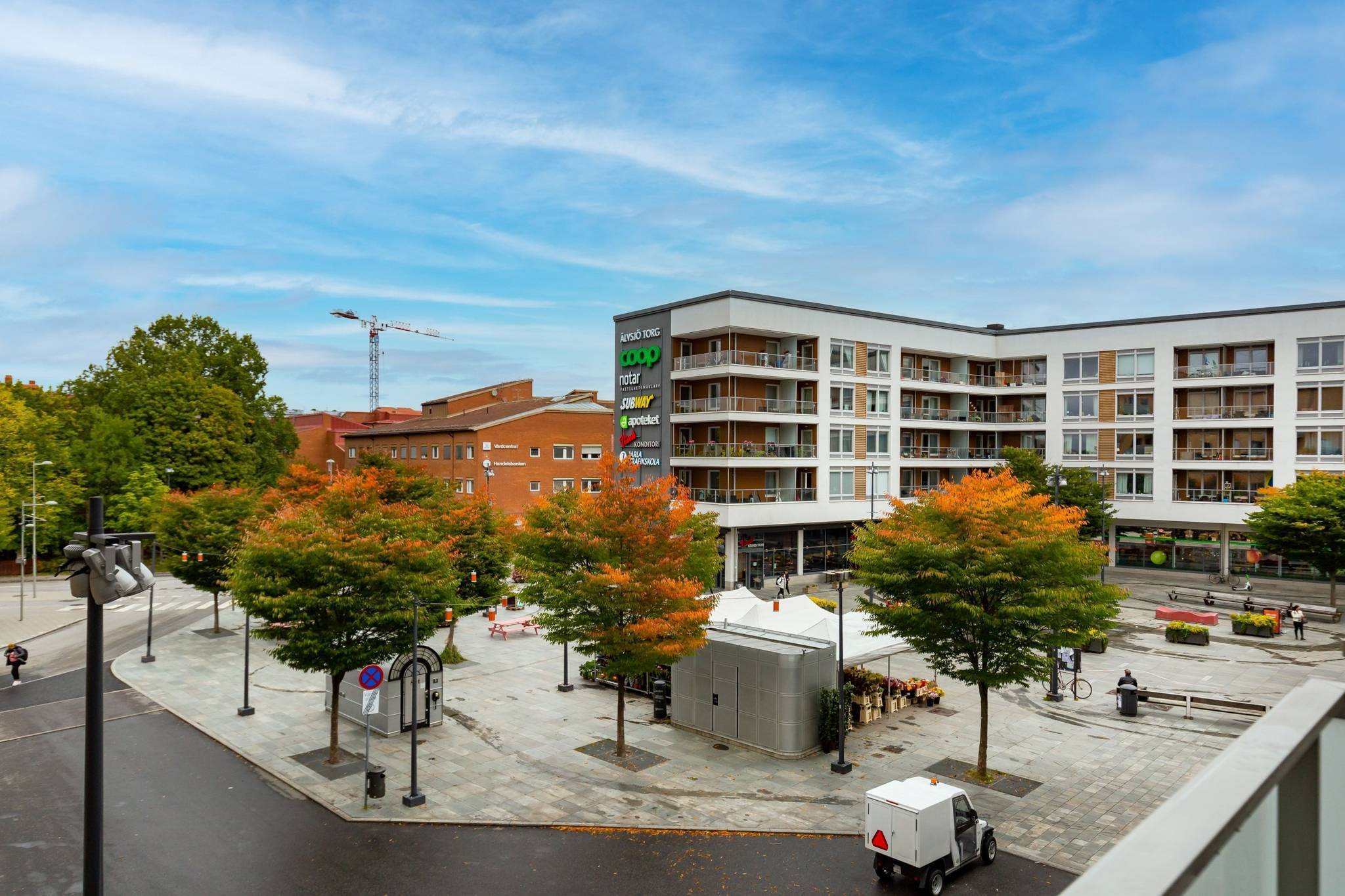 3 rum Lägenhet på Älvsjö Torg 17 Älvsjö Stockholms kommun - bild 4