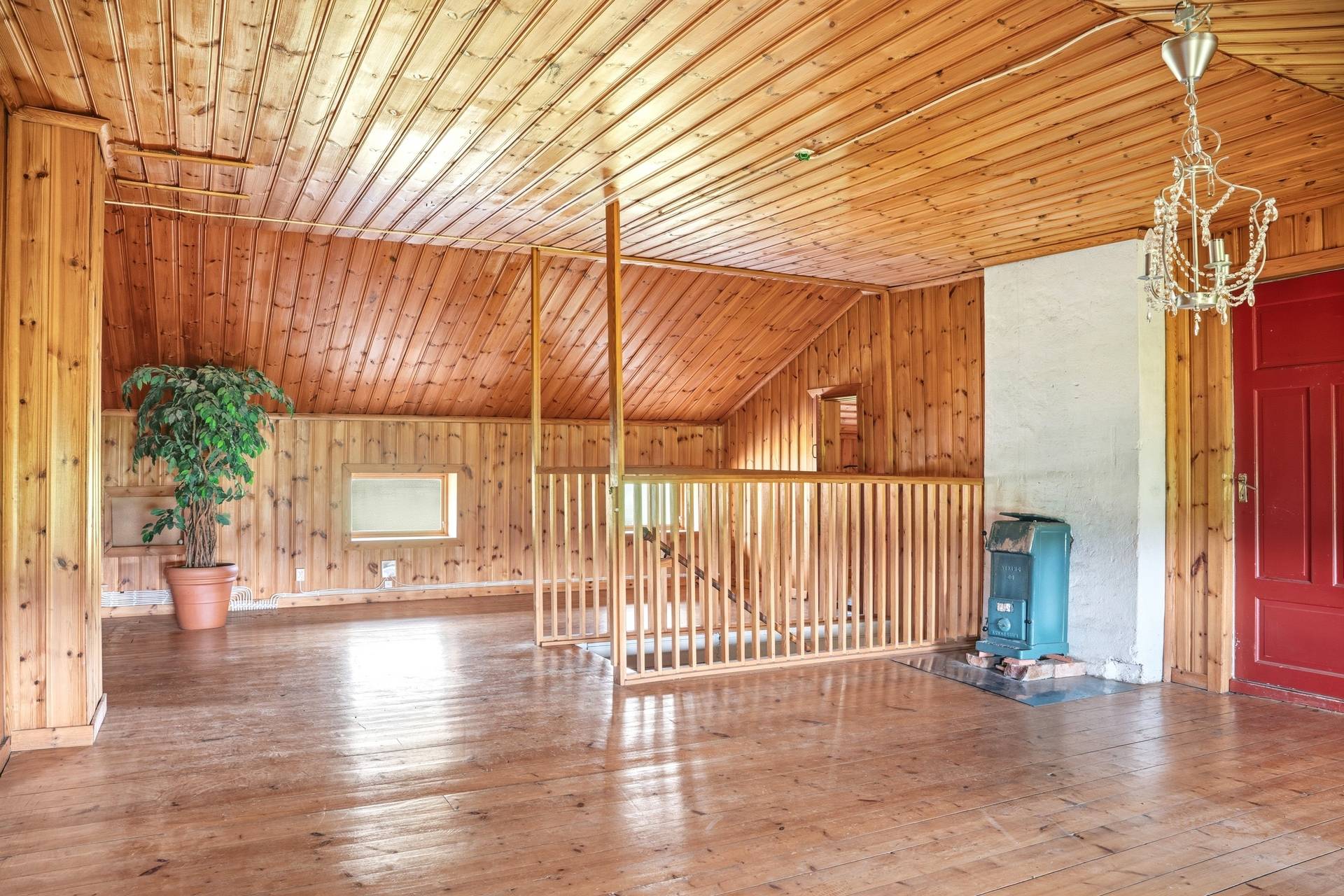 Gård med jordbruk på Sols gård Hedemora kommun - bild 44