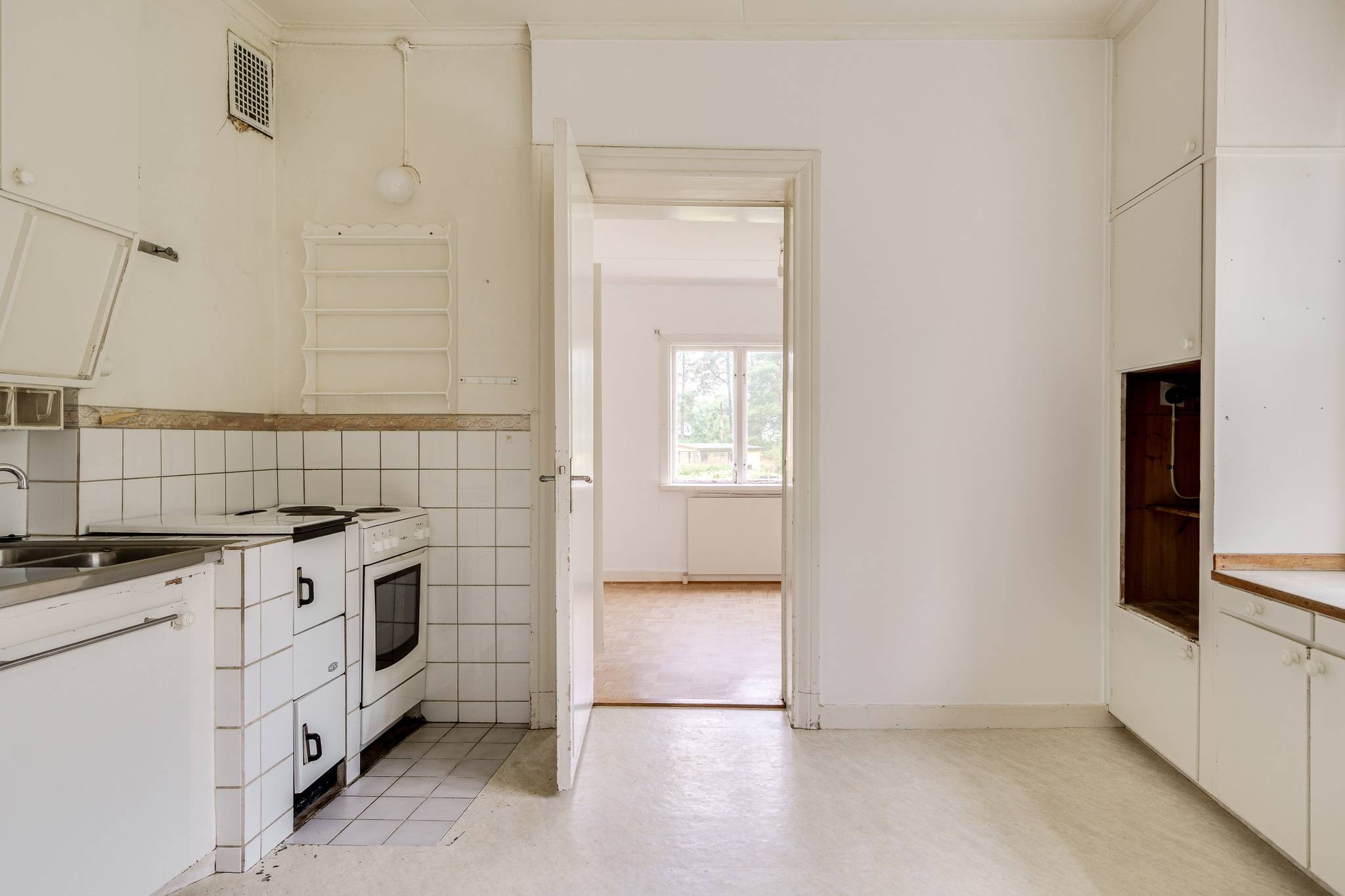 3 rum Villa på Sparres väg 11 Lindesbergs kommun - bild 14