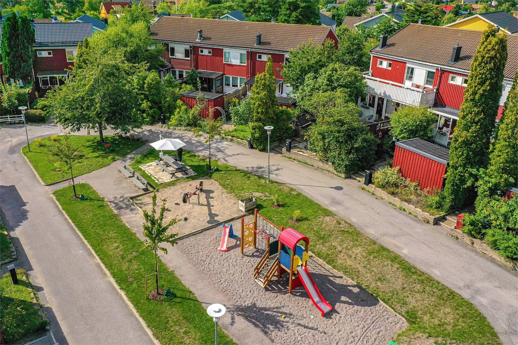 4 rum Radhus på Kvickrotsgränd 120 Hässelby Norra Villastad Stockholms kommun - bild 35