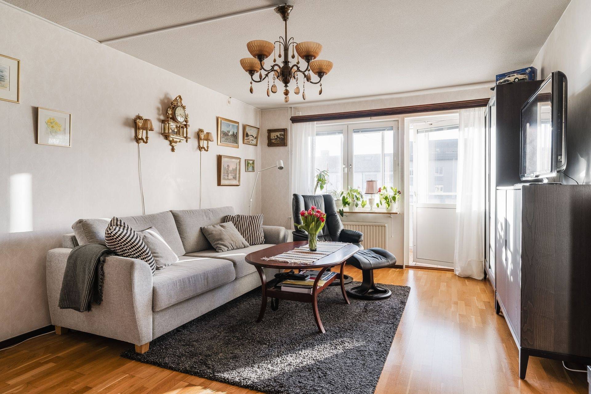 2 rum Lägenhet på Sidvallsgatan 13 Centralt/Eklunda/Sörby Örebro kommun - bild 9