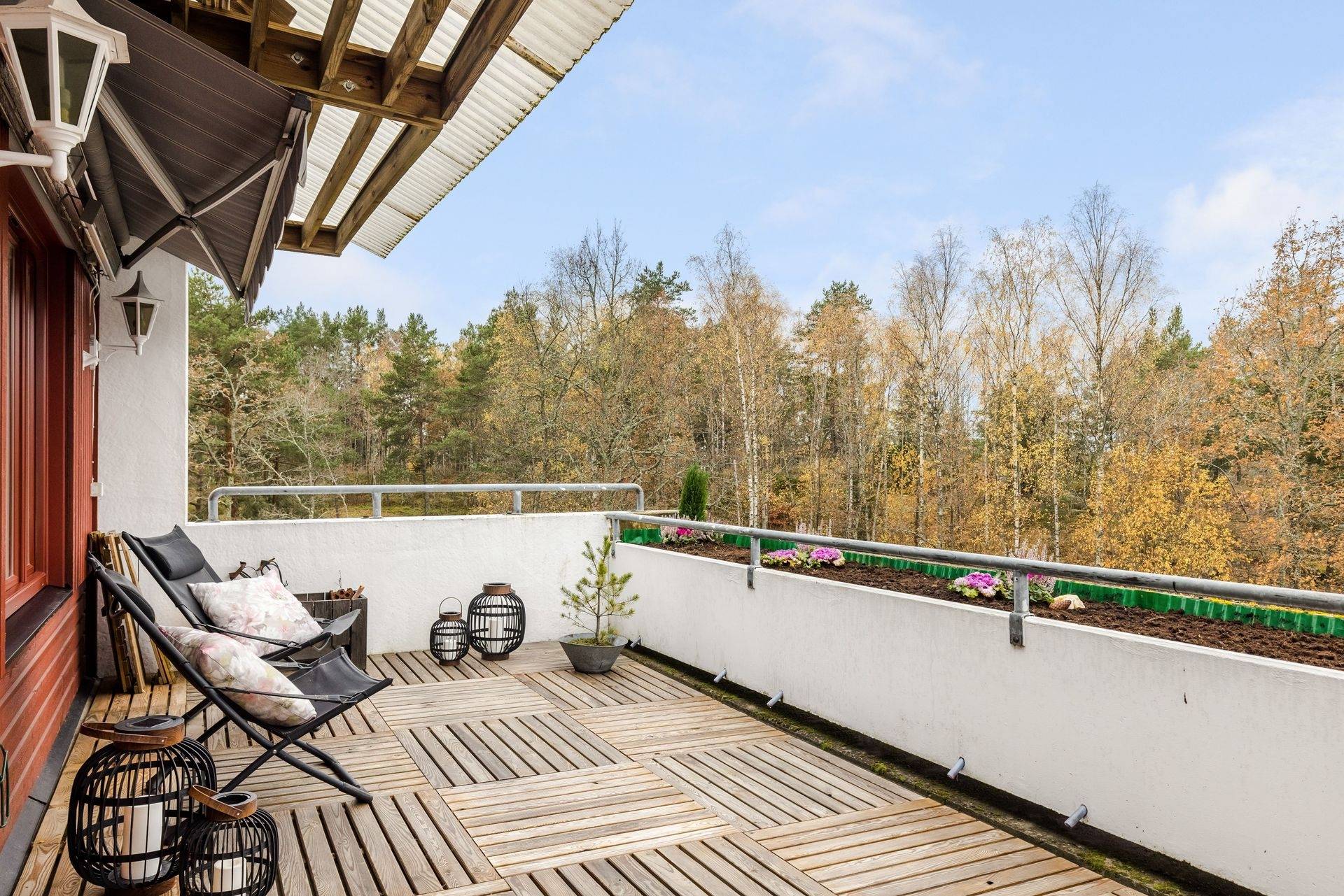 5 rum Lägenhet på Teknikvägen 9 Kallhäll Järfälla kommun - bild 2