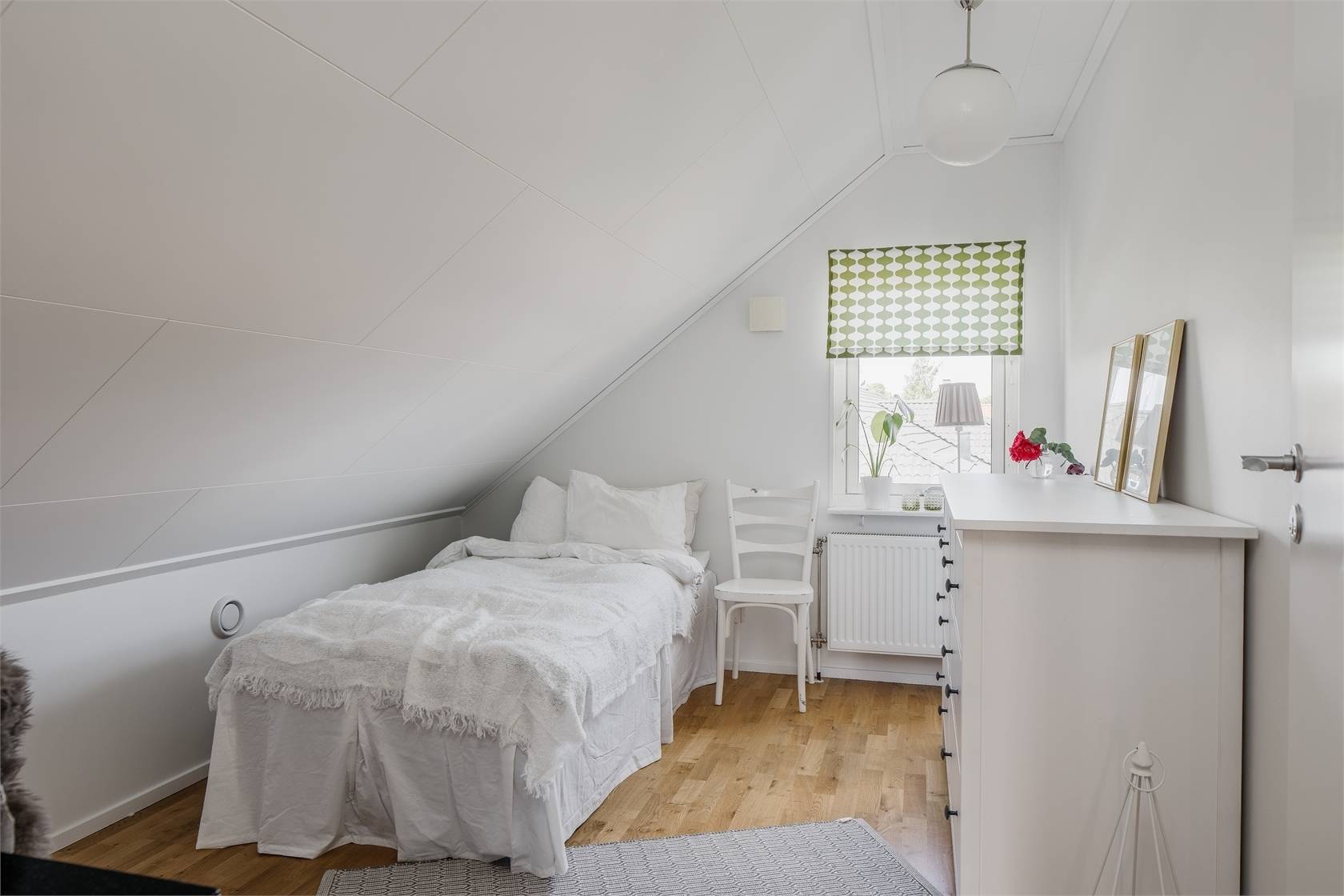 5 rum Villa på Hobrogatan 21 Vilhelmsro Falköpings kommun - bild 27