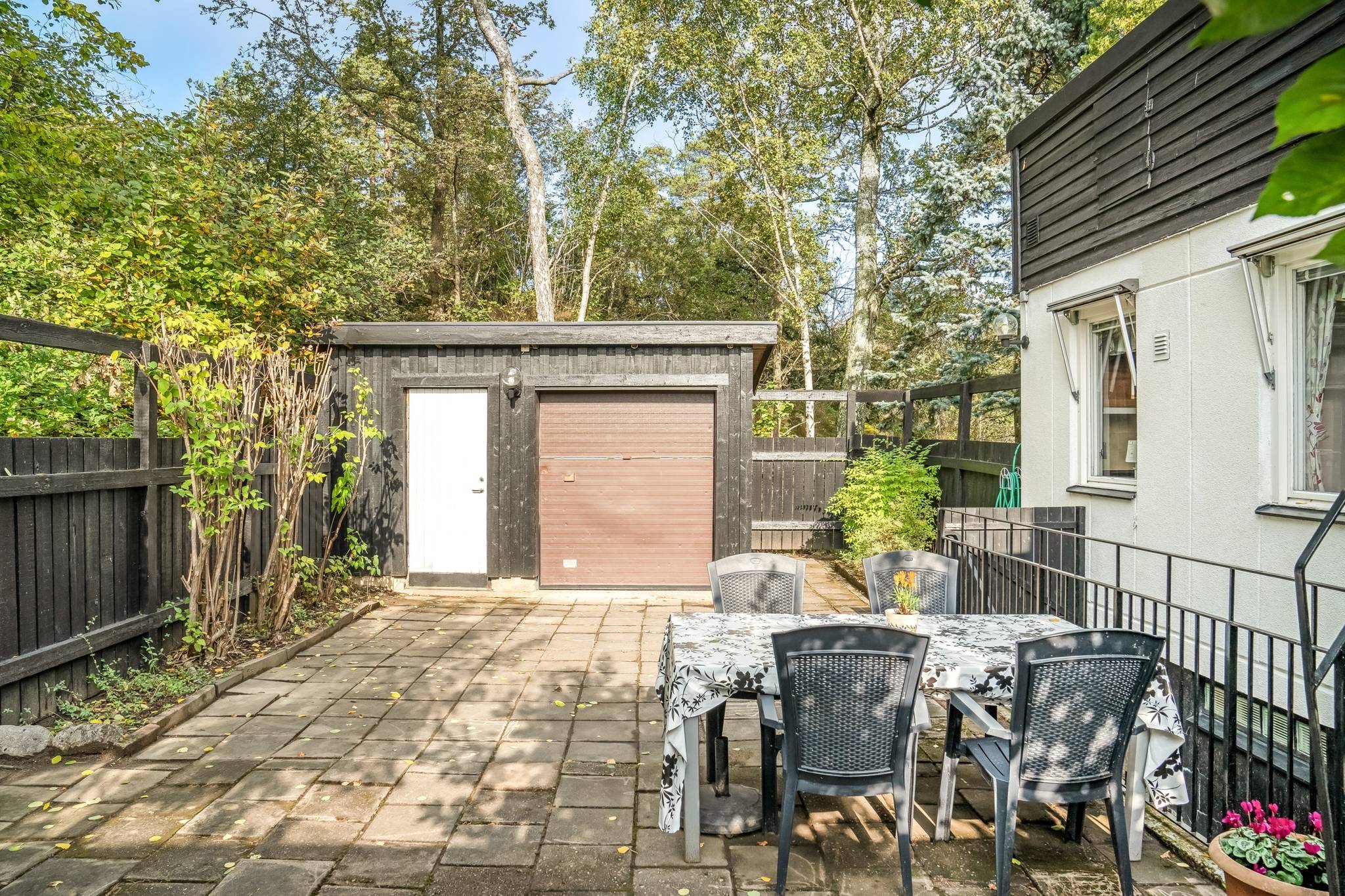 113 m² Radhus på Stävholmsgränd 129 Skärholmen Stockholms kommun - bild 4