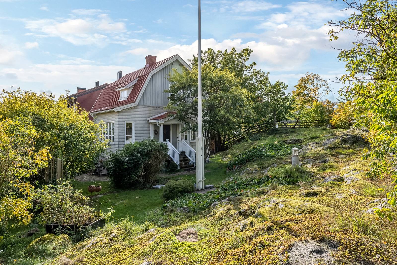 4 rum Villa på Skogagatan 9 Centralt Nynäshamns kommun - bild 1