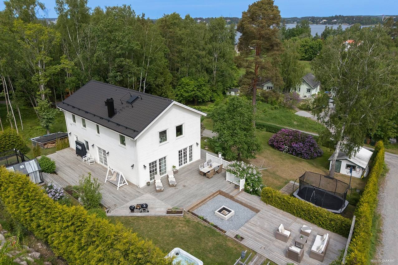 Resarö, Vaxholms kommun
