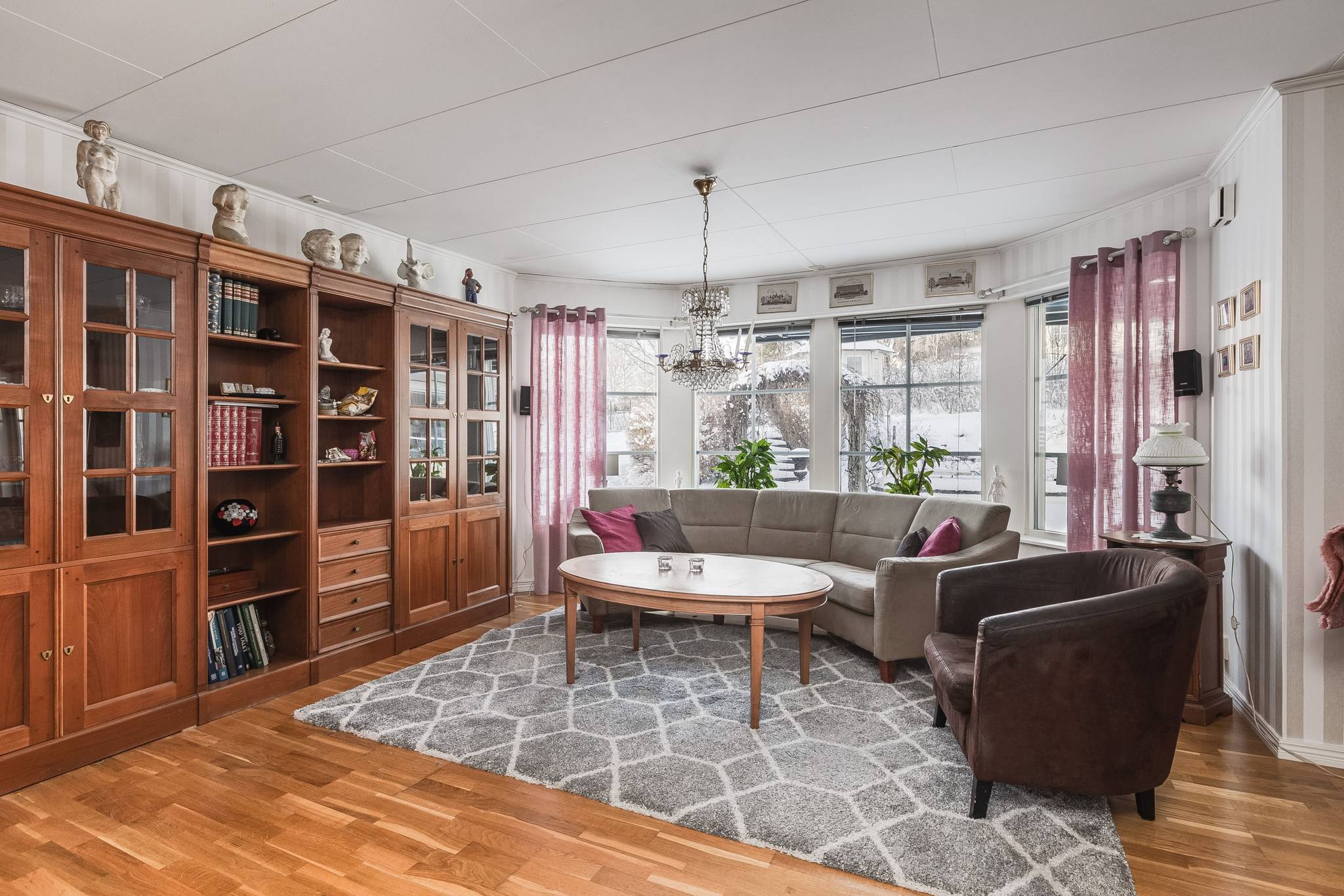 5 rum Villa på Uttervägen 5A Roxnäs Eskilstuna kommun - bild 3