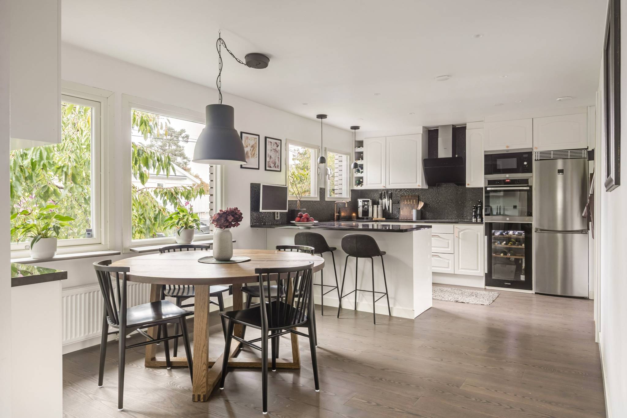 7 rum Villa på Lärkstigen 3 Segeltorp Huddinge kommun - bild 3