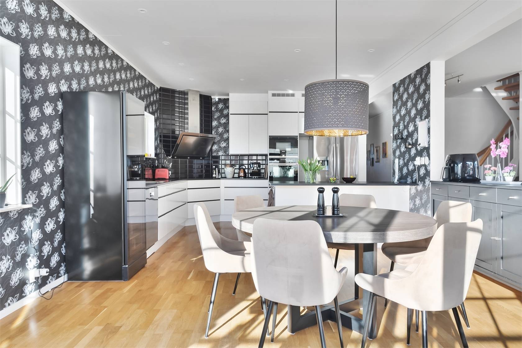8 rum Villa på Backstuguvägen 3 Bro - Österhagen Upplands-Bro kommun - bild 9