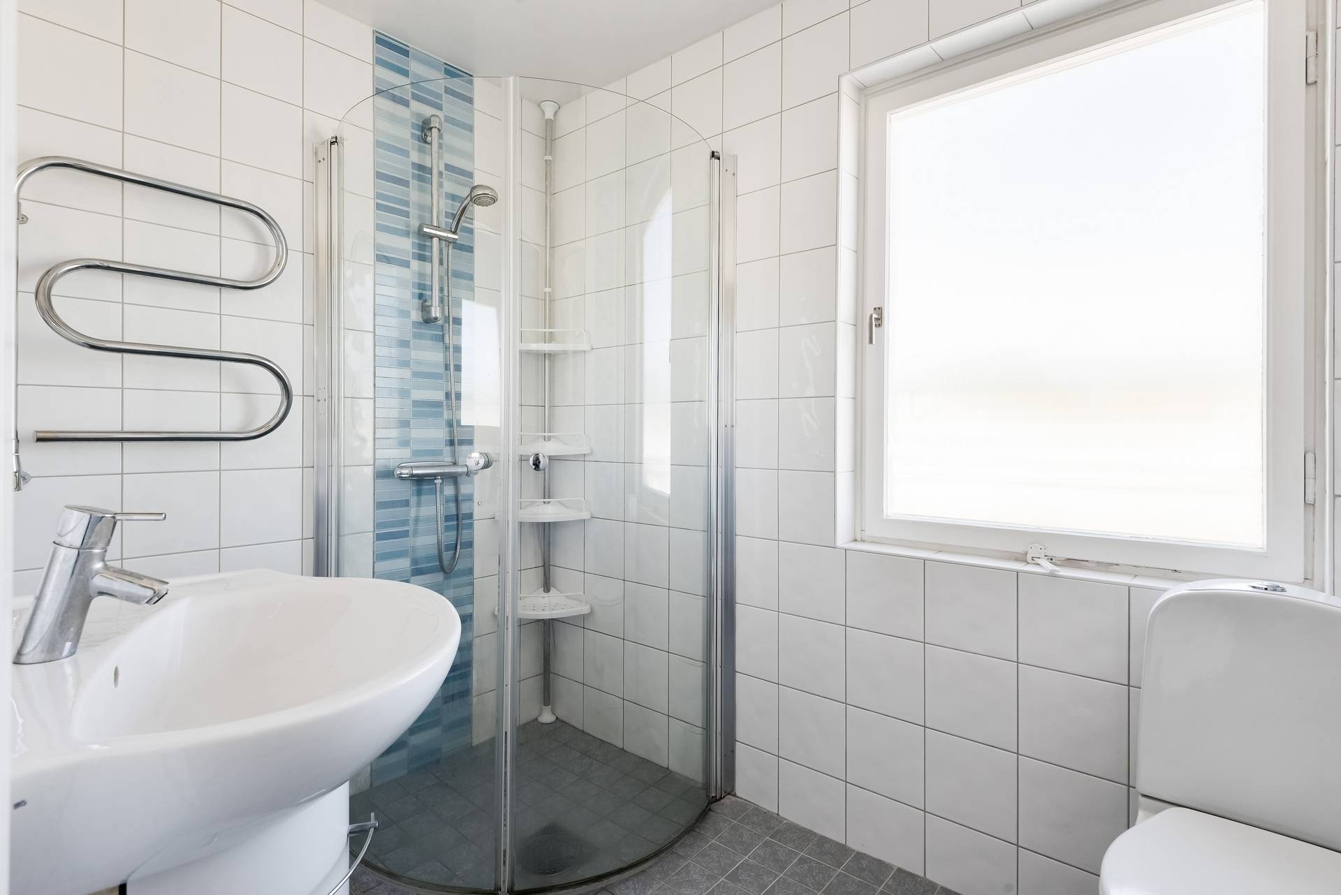 6 rum Radhus på Snickarvägen 45 Gamla Bro Upplands-Bro kommun - bild 20
