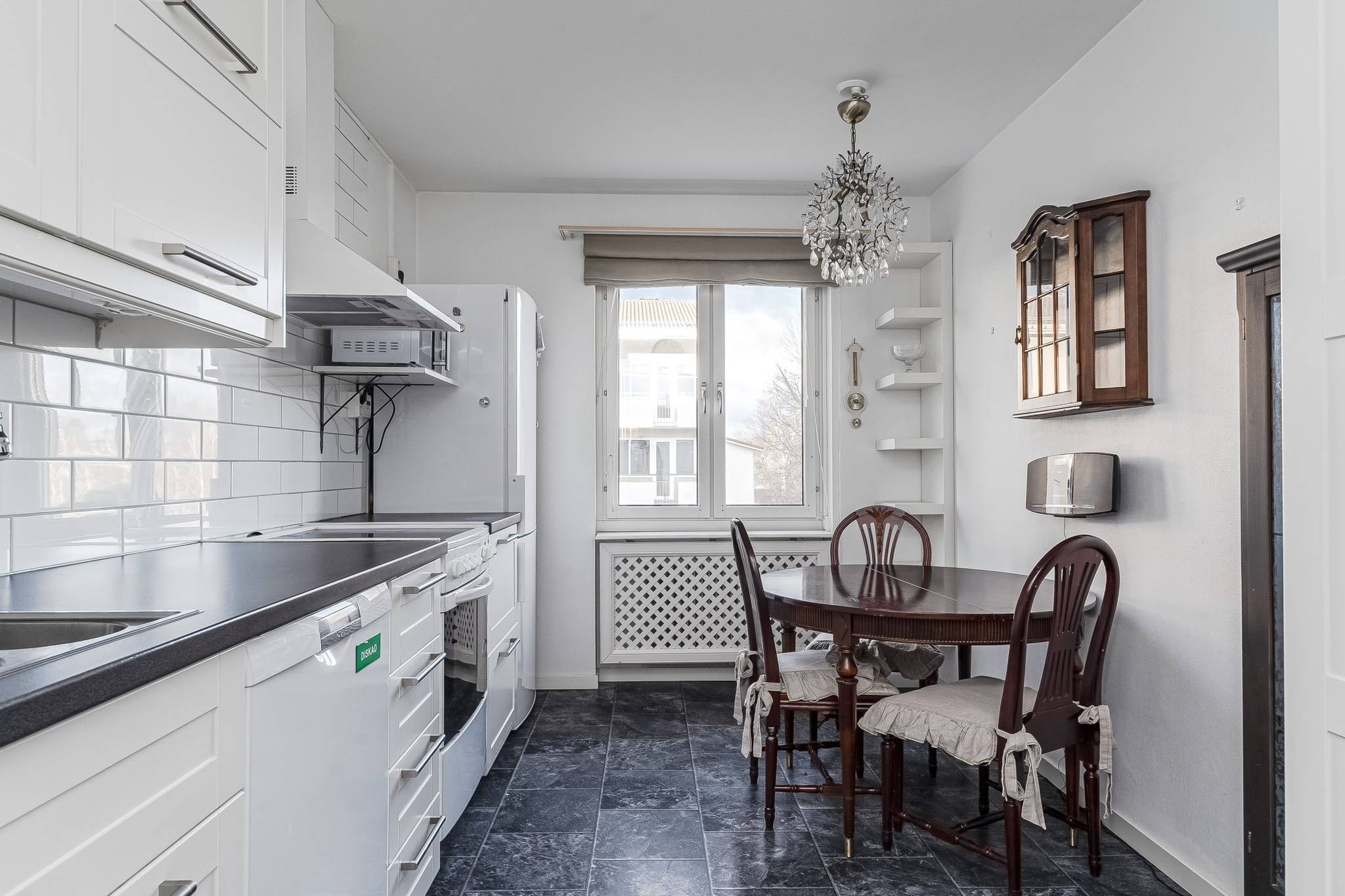 3 rum Lägenhet på Skönsmogatan 38A Skönsmon Sundsvalls kommun - bild 3