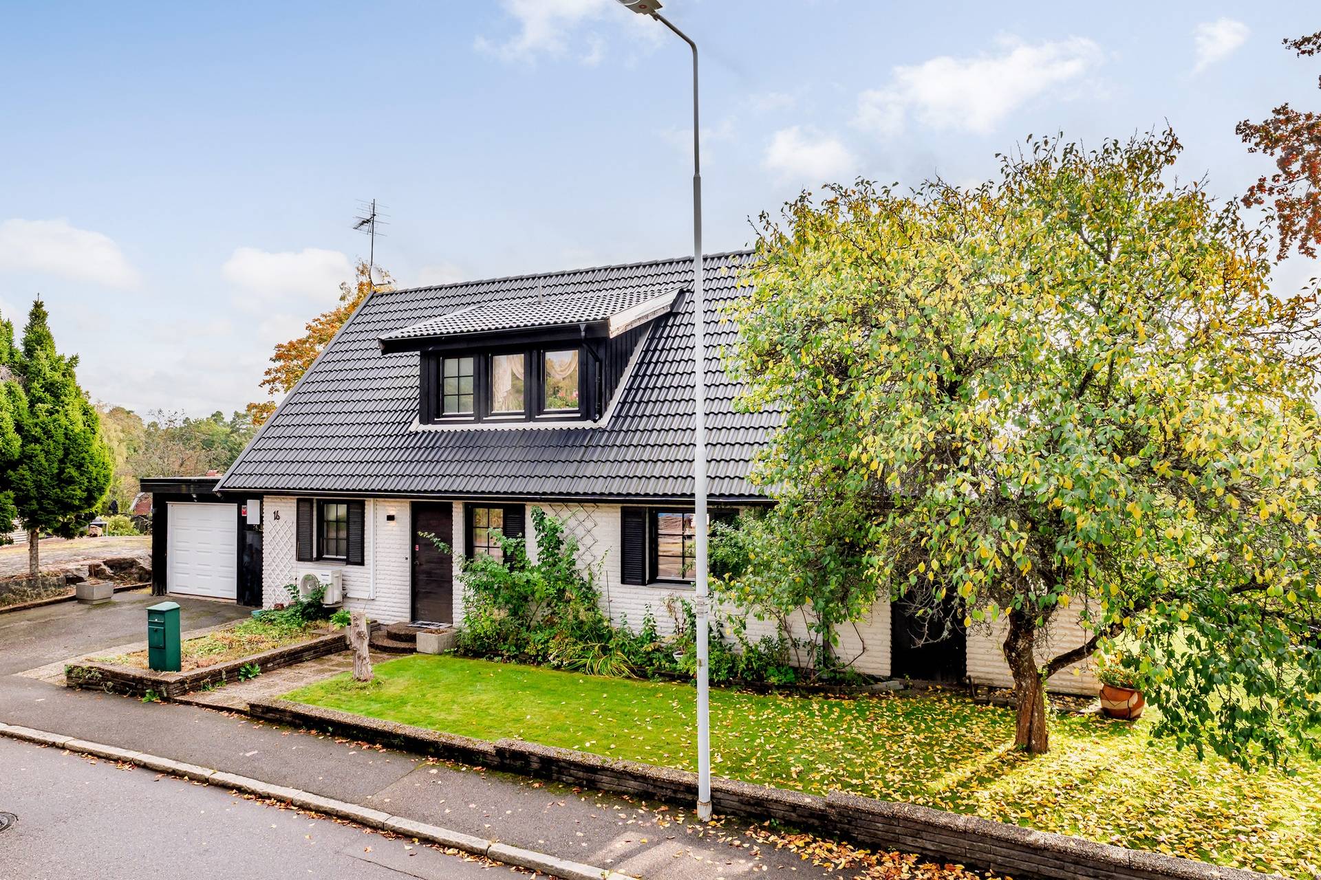 6 rum Villa på Nysätersvägen 16 Skoftebyn Trollhättans kommun - bild 1