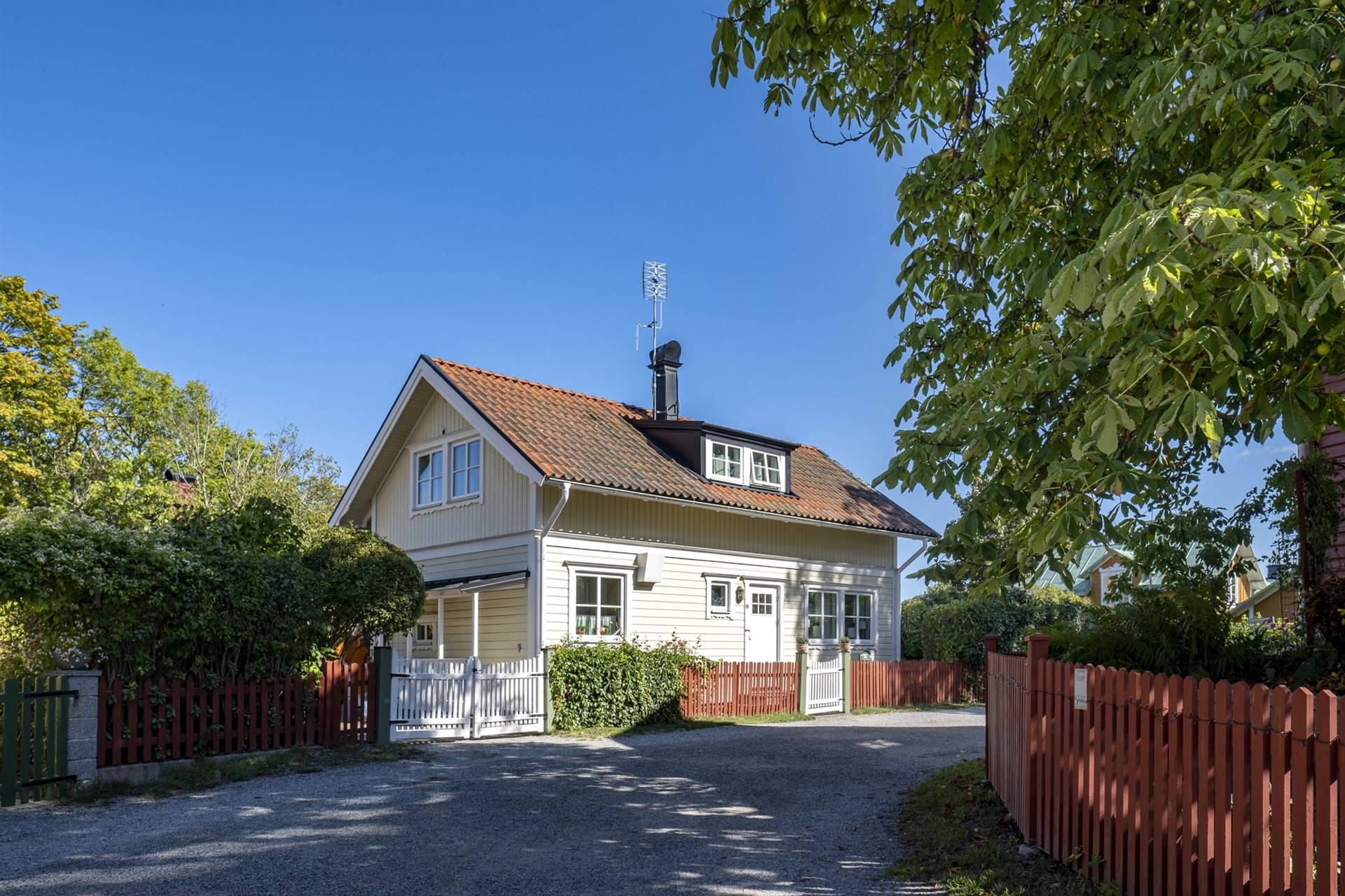 6 rum Villa på Cronhamns gata 10 Stadskärnan i Vaxholm Vaxholms kommun - bild 14