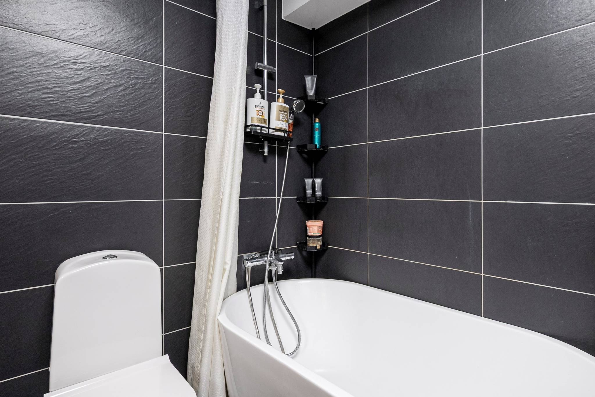 5 rum Lägenhet på Plåtverksgatan 185 Bäckby Västerås kommun - bild 16