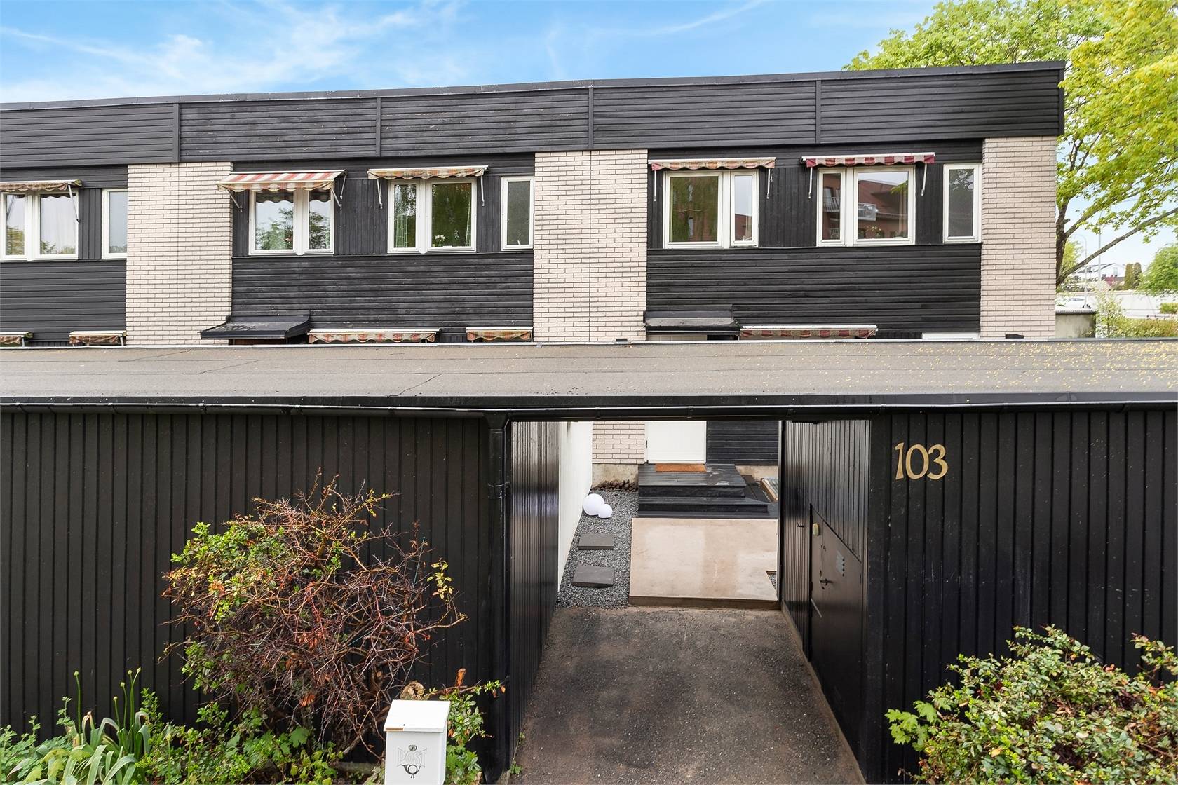 8 rum radhus på Rädisvägen 103 Hässelby Norra Villastad, Stockholms kommun - bild 4