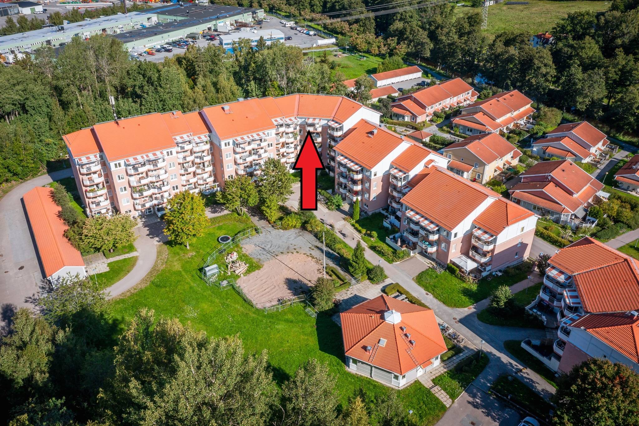 2 rum Lägenhet på SLUSSBROVÄGEN 49 Runö backe Österåkers kommun - bild 9