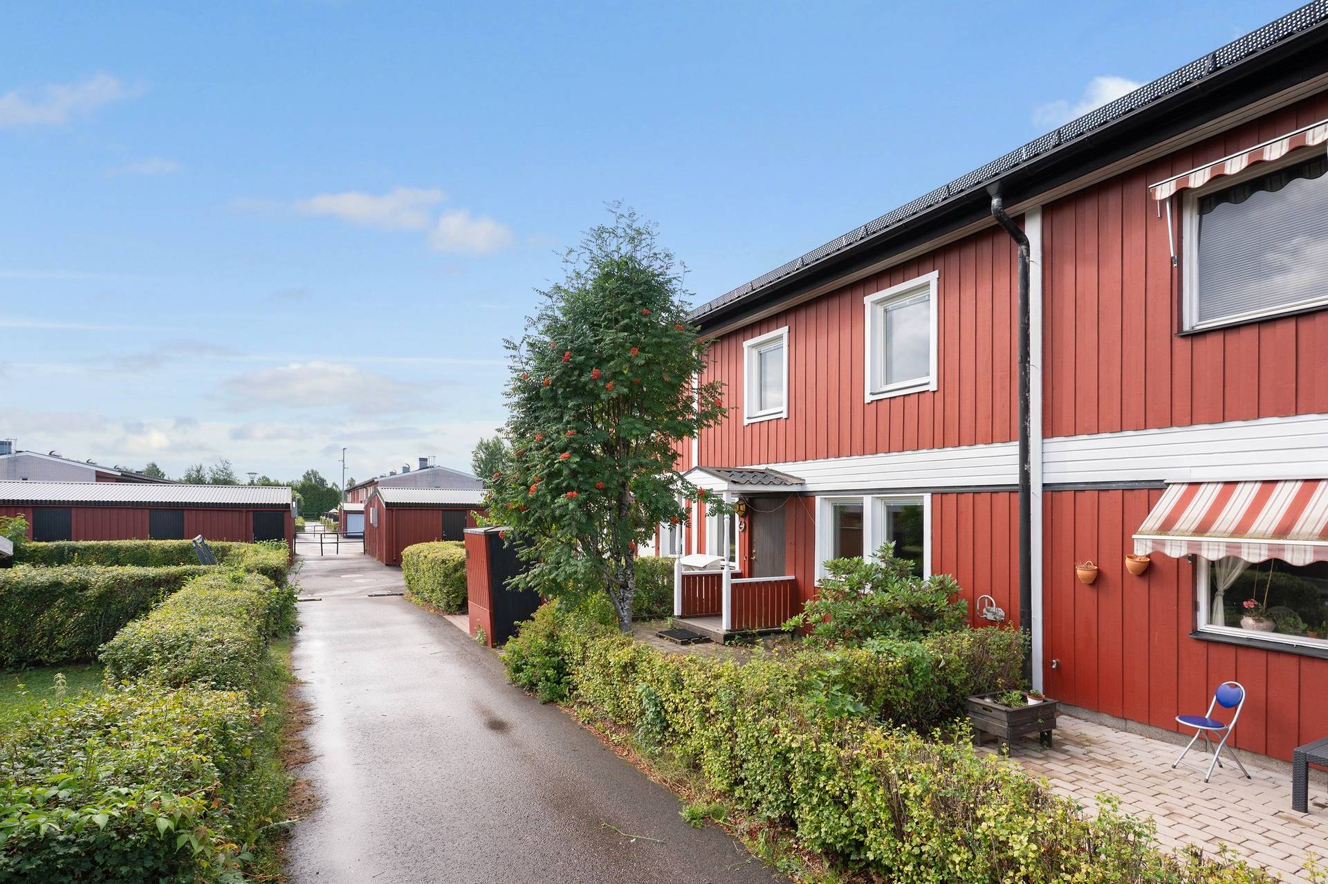 5 rum Radhus på Bronsgatan 4B Södra Björksätra Sandvikens kommun - bild 1