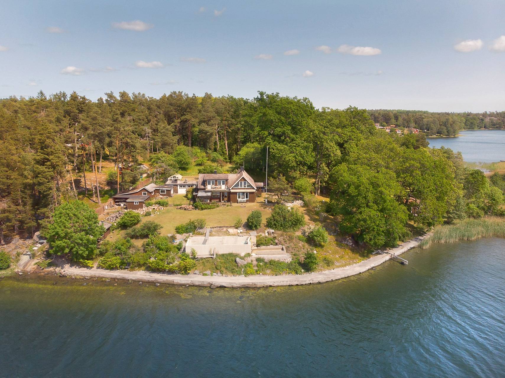 6 rum fritidshus på Sandövägen 103 Norrnäs, Värmdö kommun - bild 1
