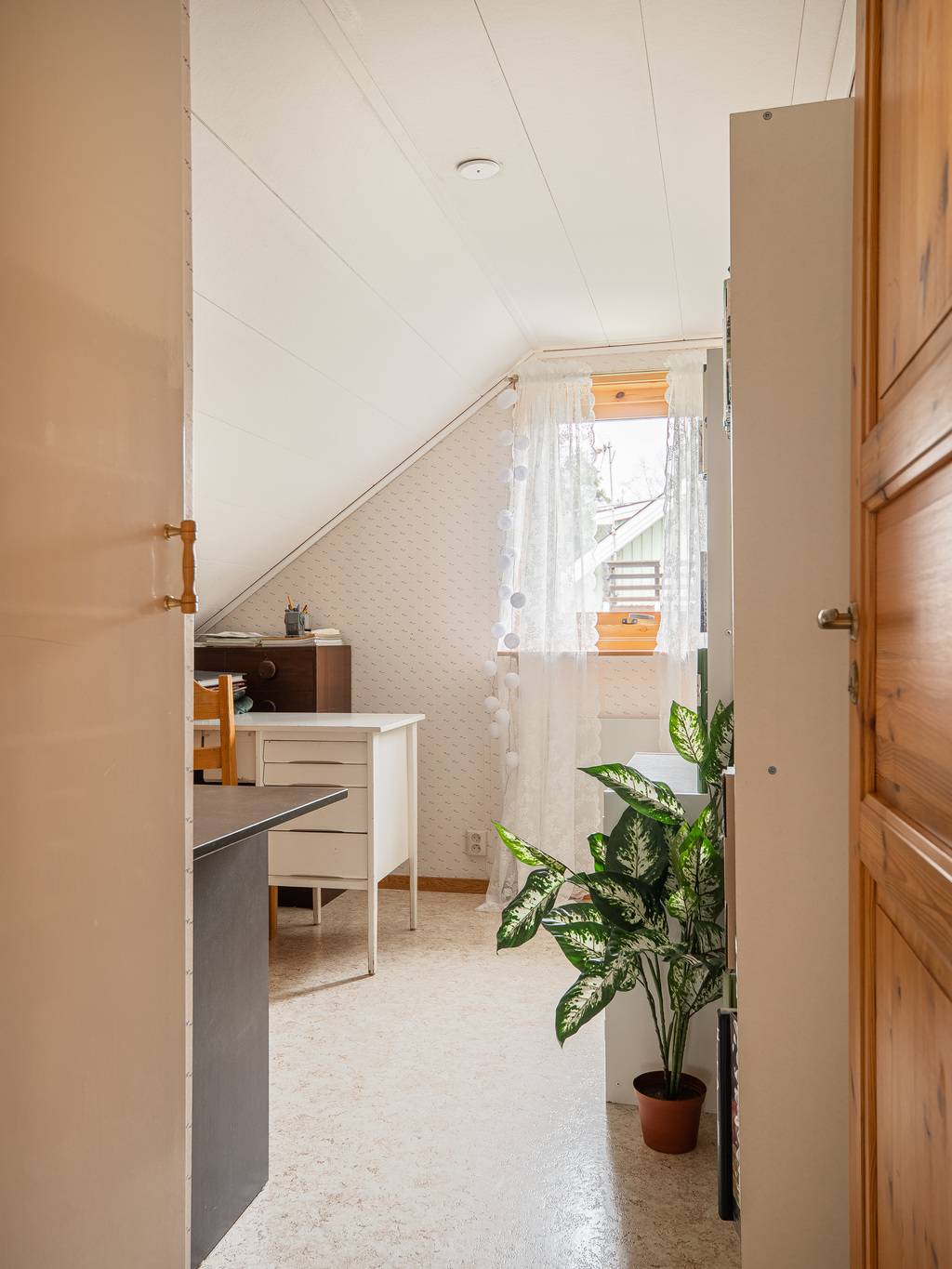 5 rum Villa på Storsandsvägen 181B Gullvik Örnsköldsviks kommun - bild 24