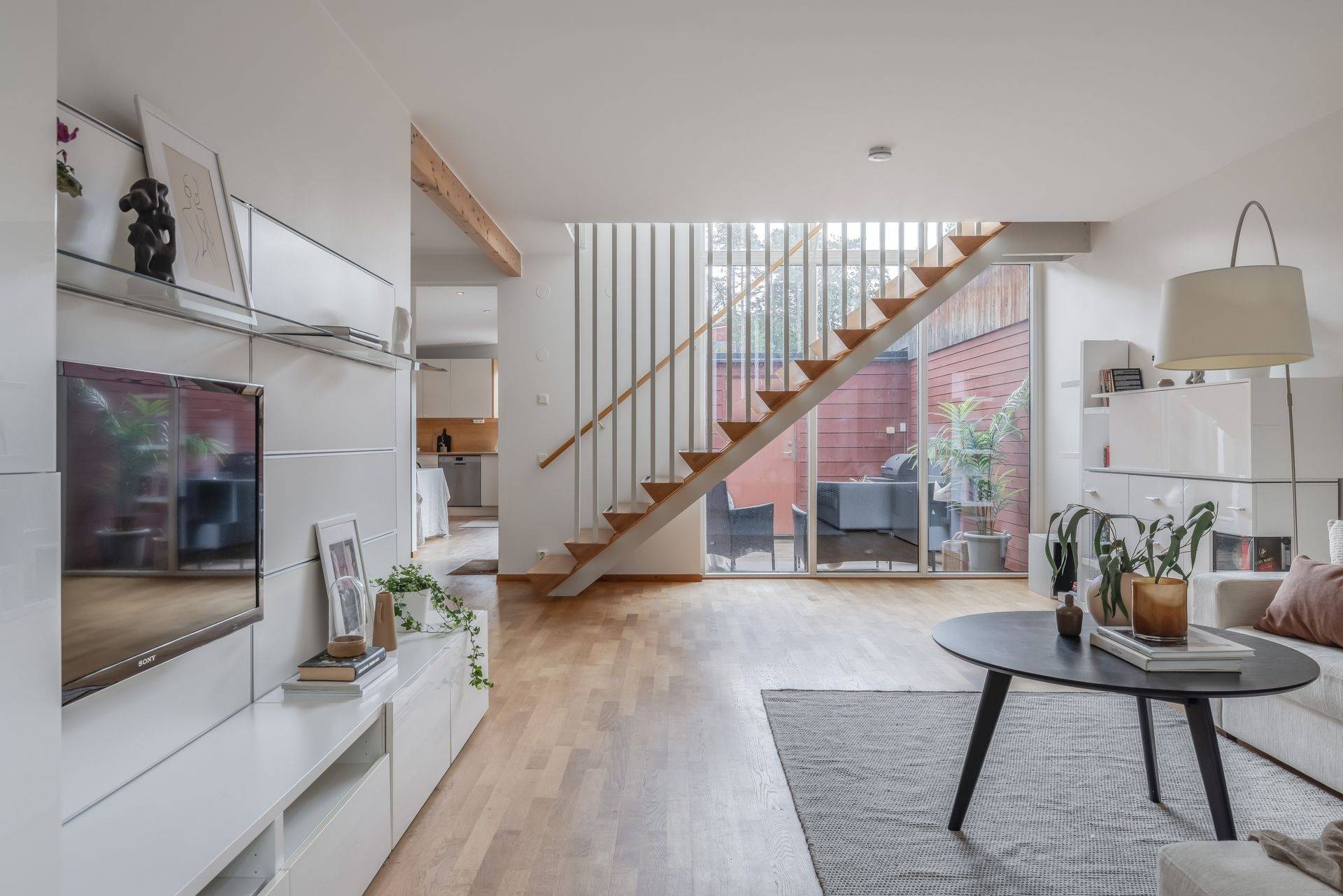 112 m² Radhus på Almarevägen 7C Stäket Järfälla kommun - bild 4