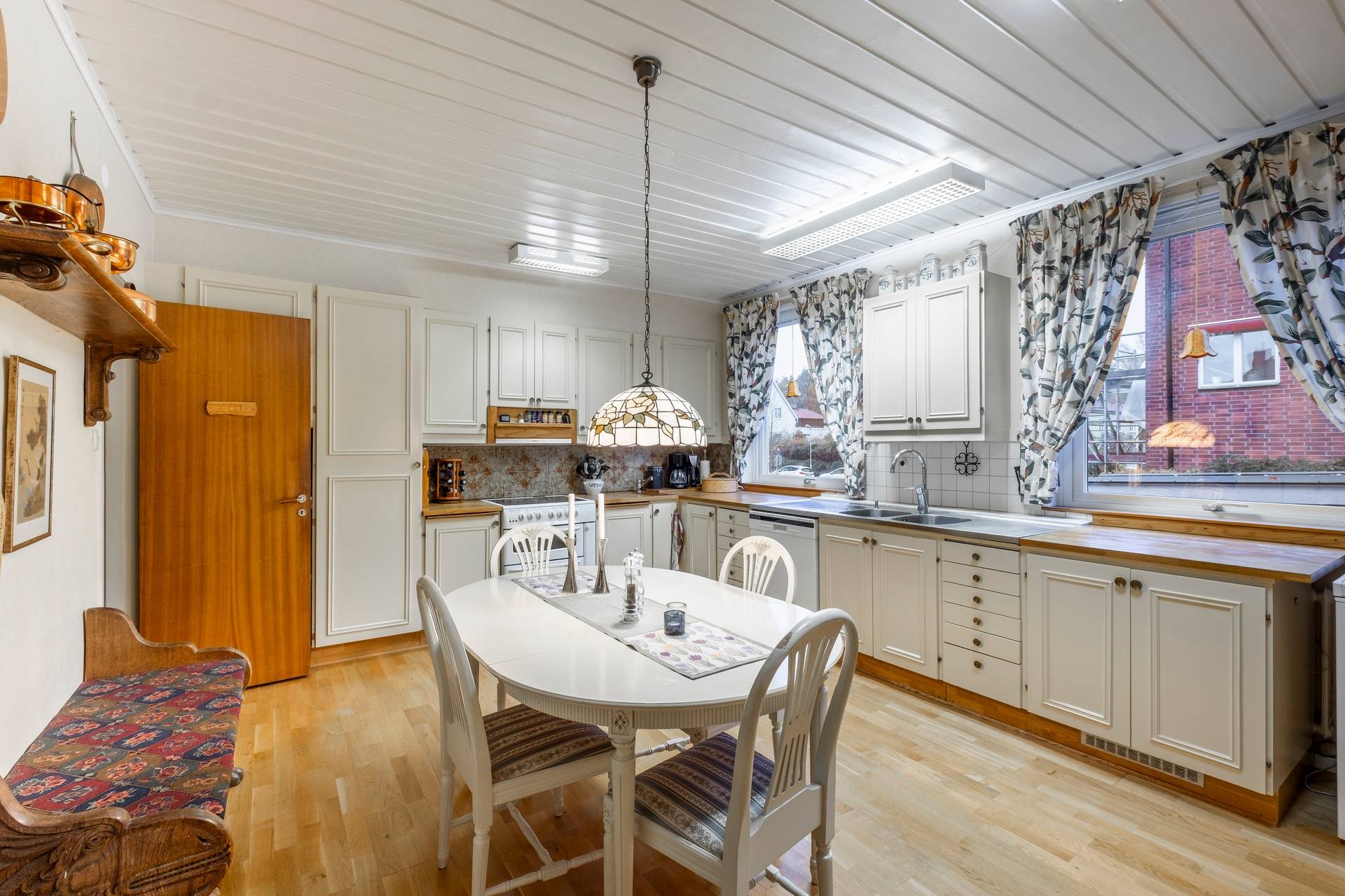 8 rum Villa på Södra Brogatan 27 Övre Nyfors Eskilstuna kommun - bild 10