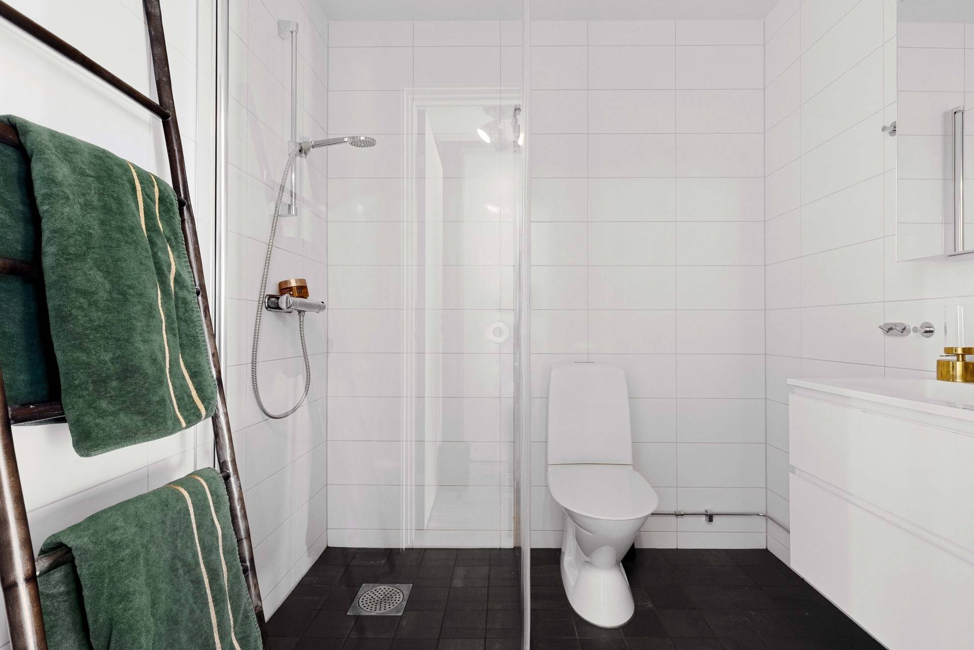 5 rum Villa på Tant Gröns Väg 34 Uttran Botkyrka kommun - bild 21