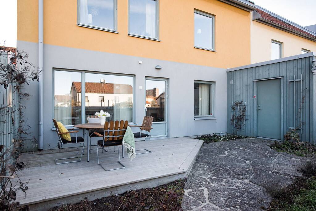 5 rum Parhus på Tinnerbäcksgränd 23 Södra Ekkällan Linköpings kommun - bild 2